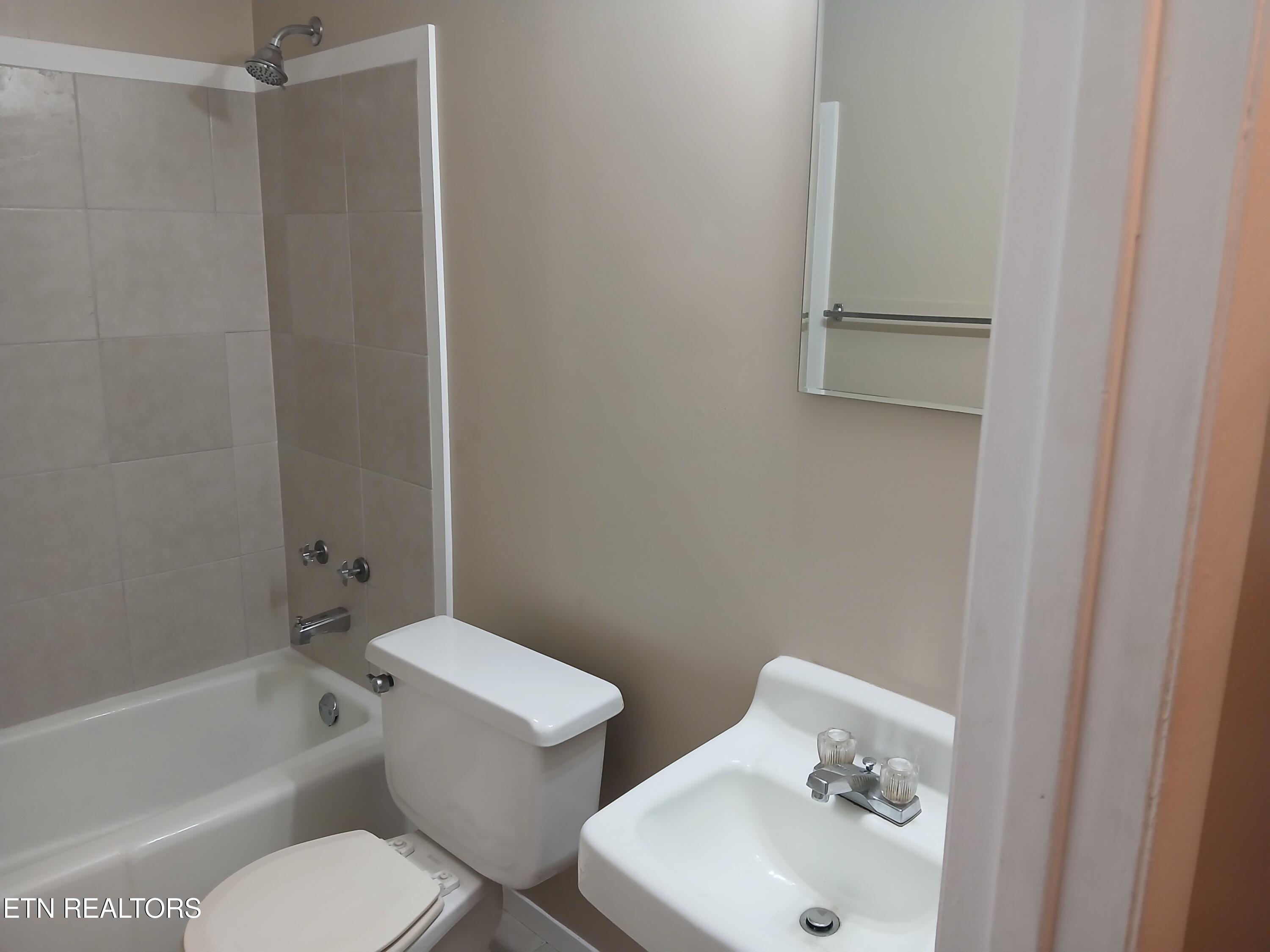 1940 Bethel Avenue Knoxville TN 37915