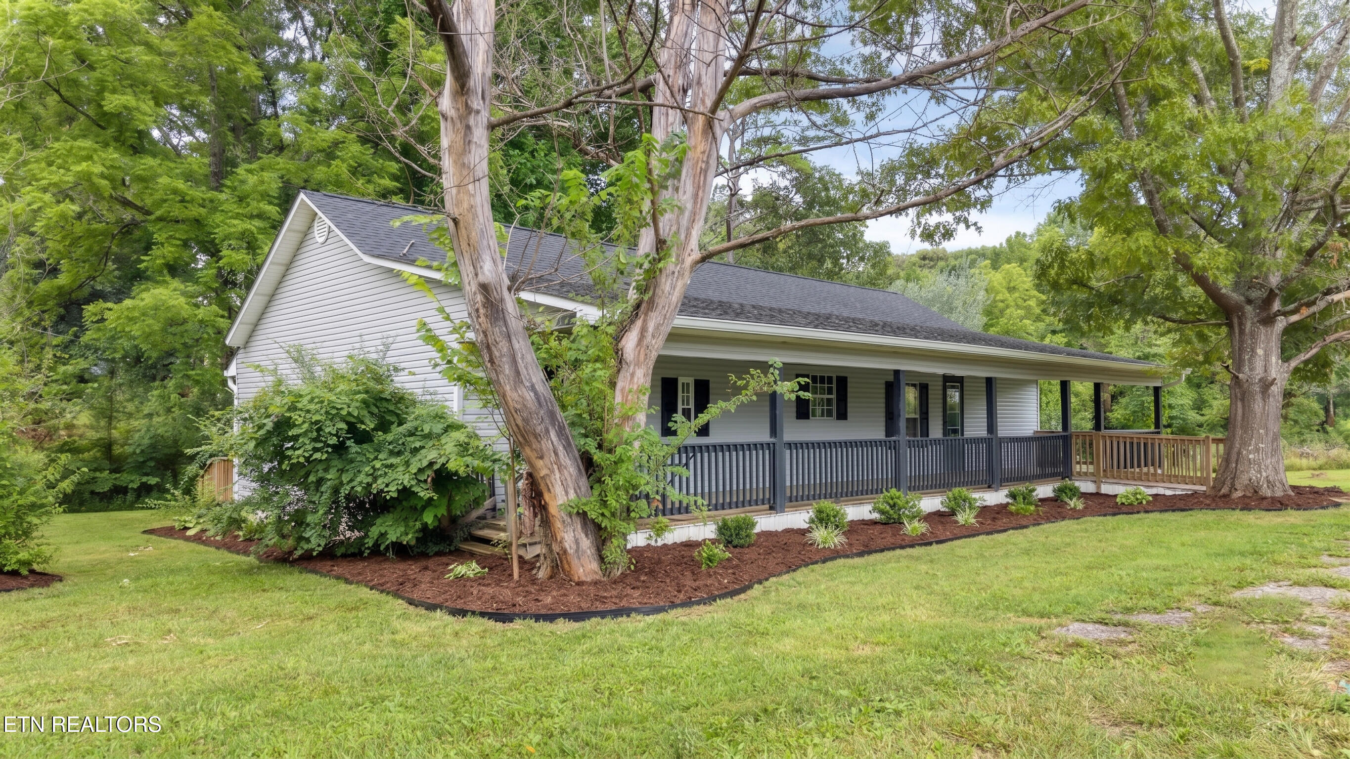 824 Edna Garland Road Maryville TN 37801