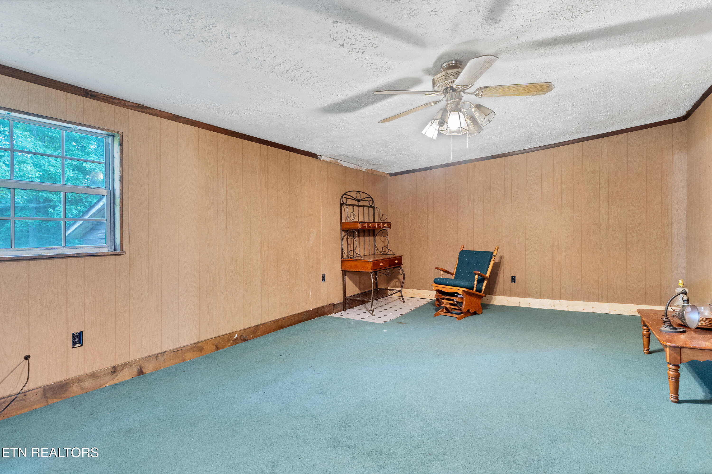 824 Edna Garland Road Maryville TN 37801
