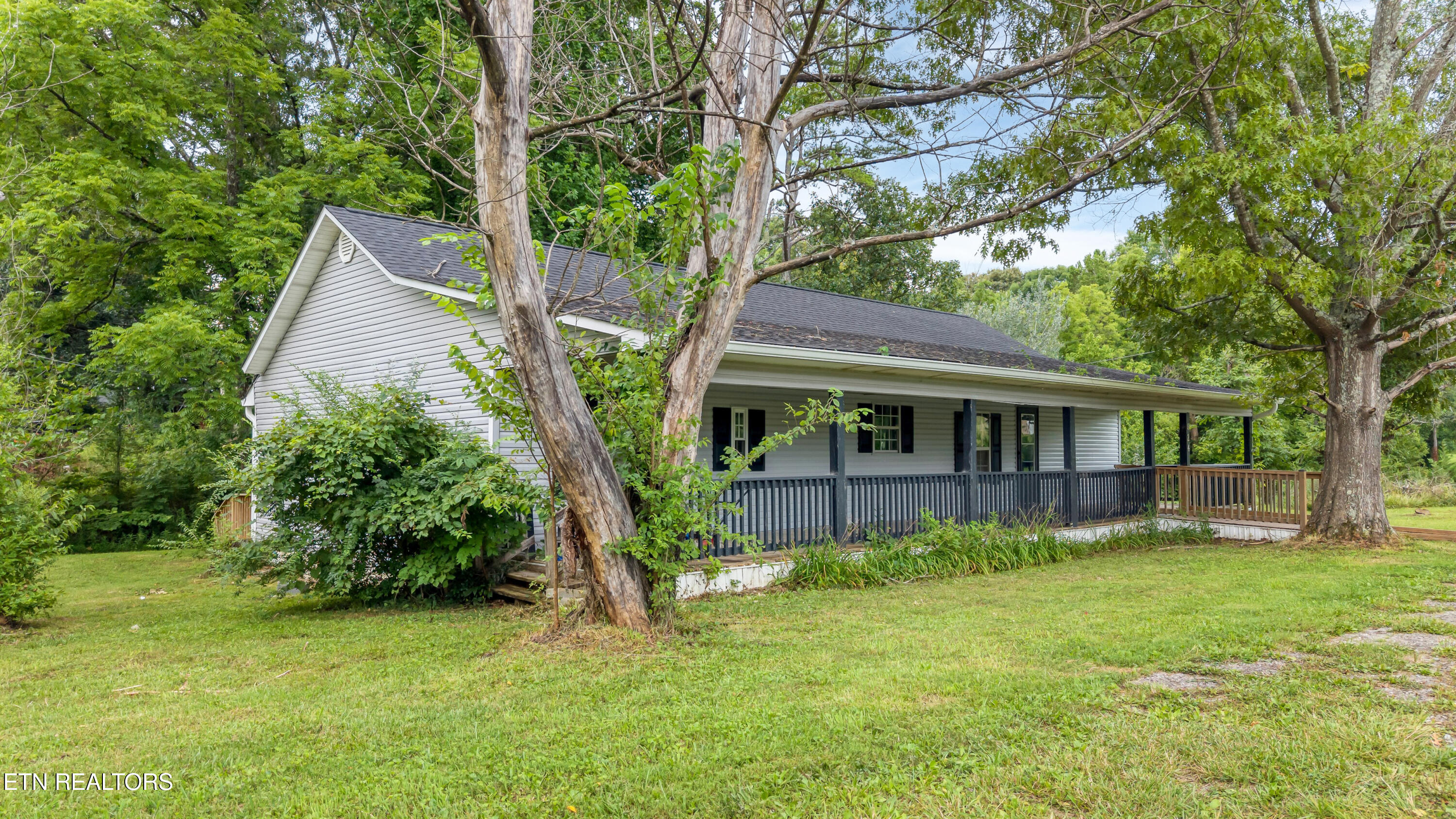 824 Edna Garland Road Maryville TN 37801