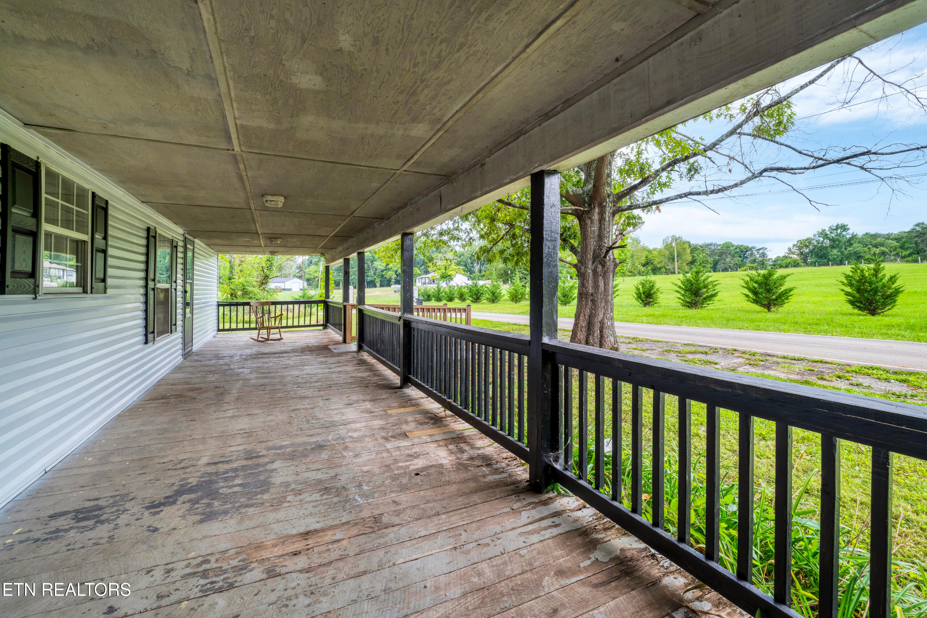 824 Edna Garland Road Maryville TN 37801