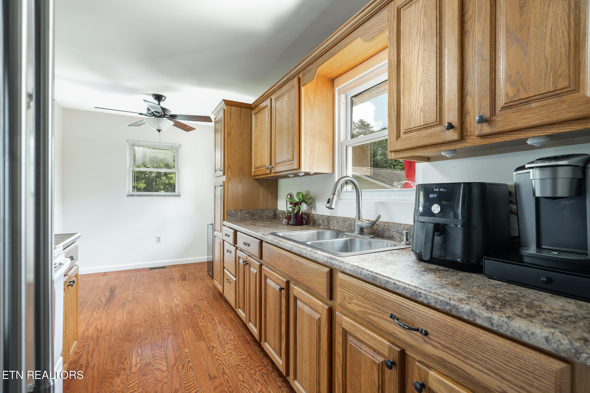 8718 Gleason Drive Knoxville TN 37923