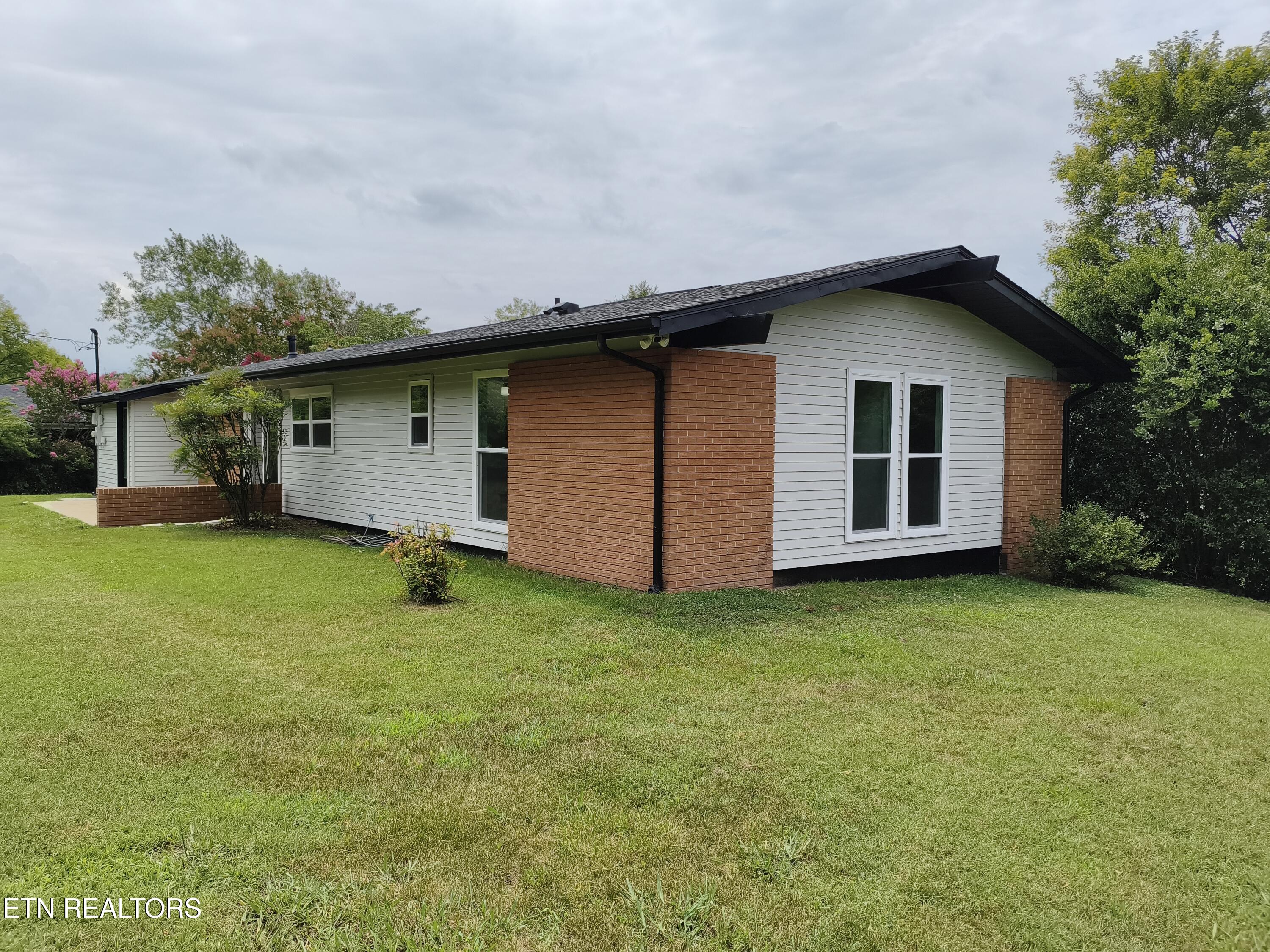 125 Liscom Drive Maryville TN 37804