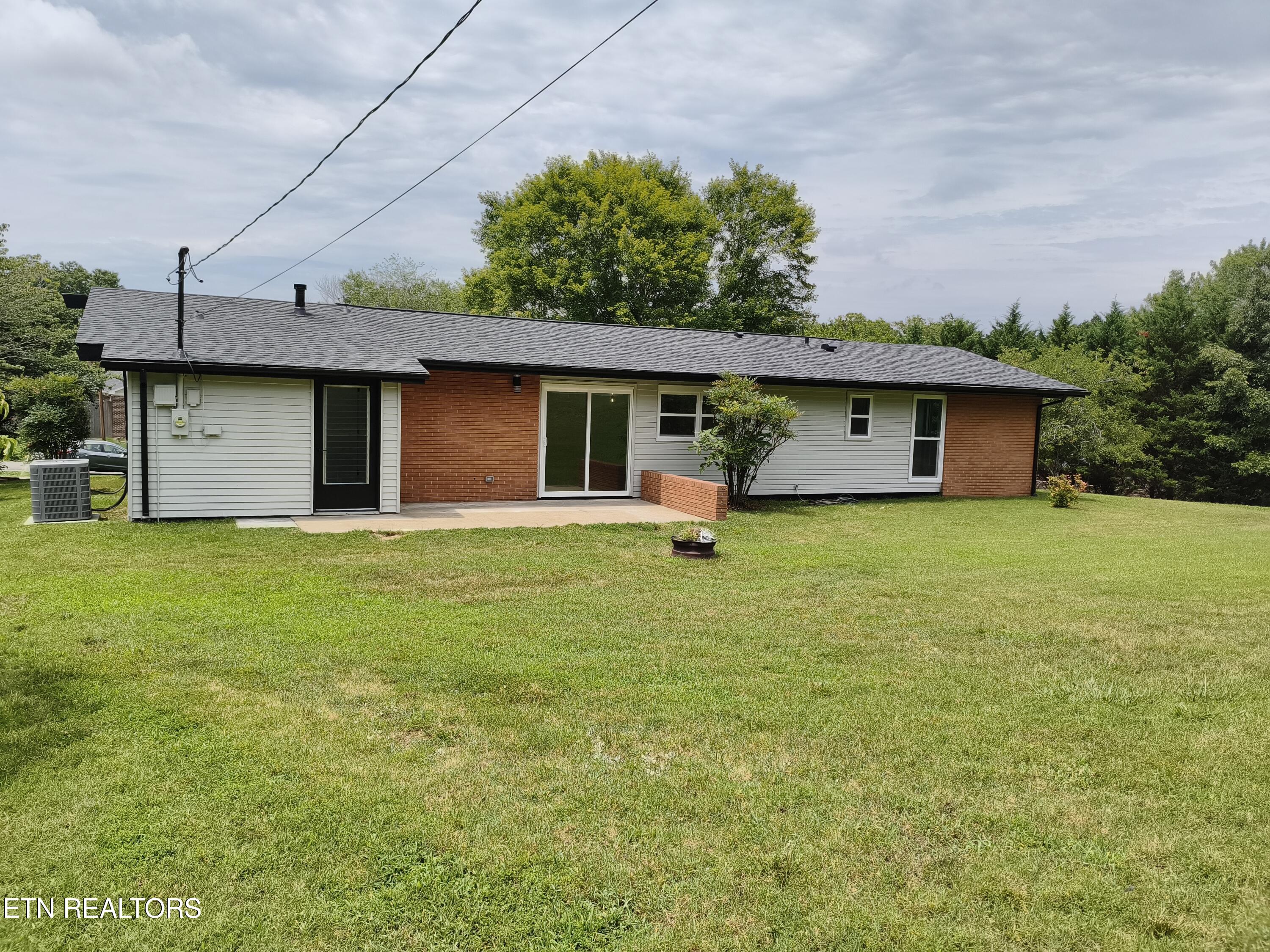 125 Liscom Drive Maryville TN 37804