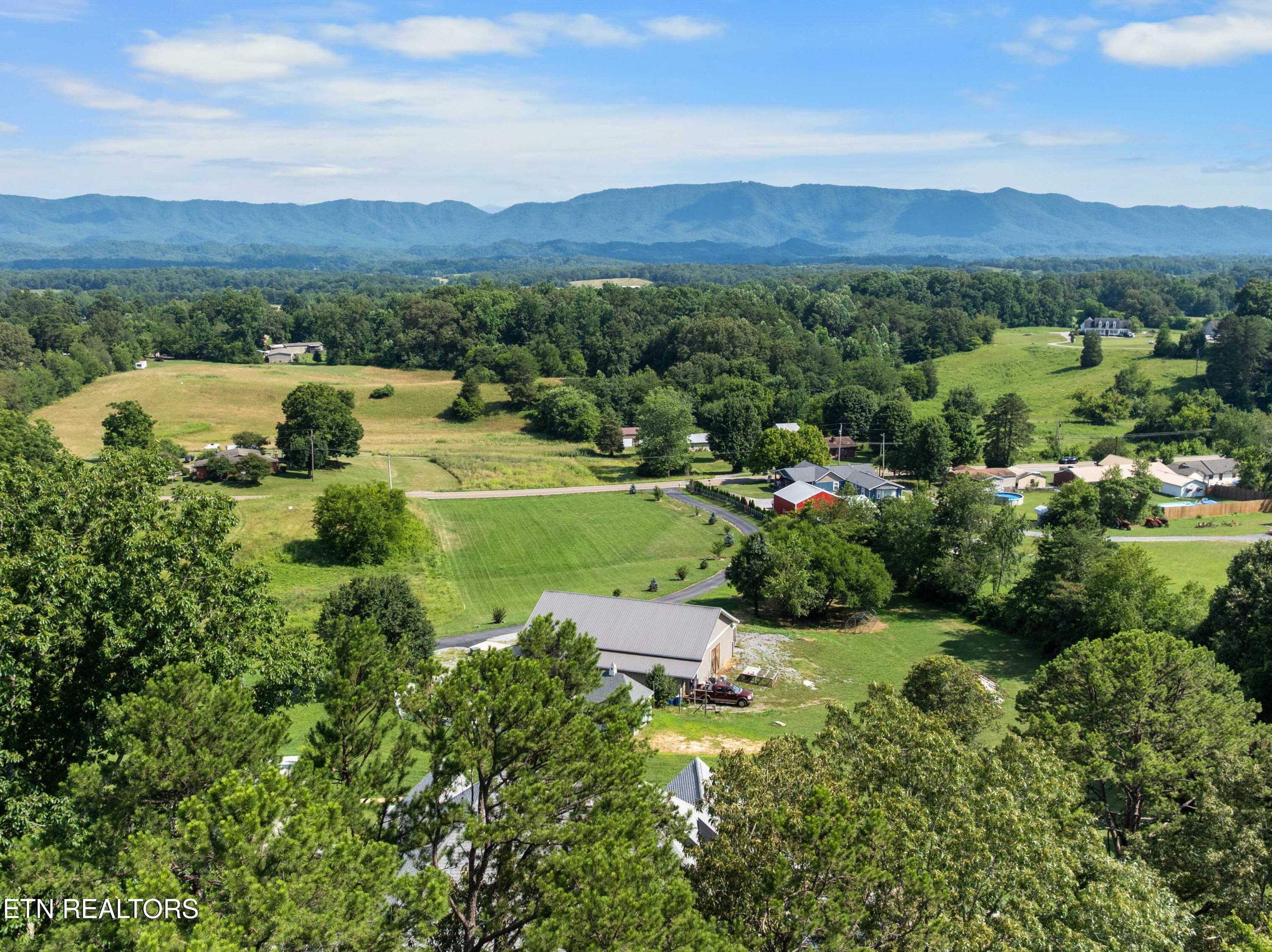 5925 Sevierville Road Seymour TN 37865