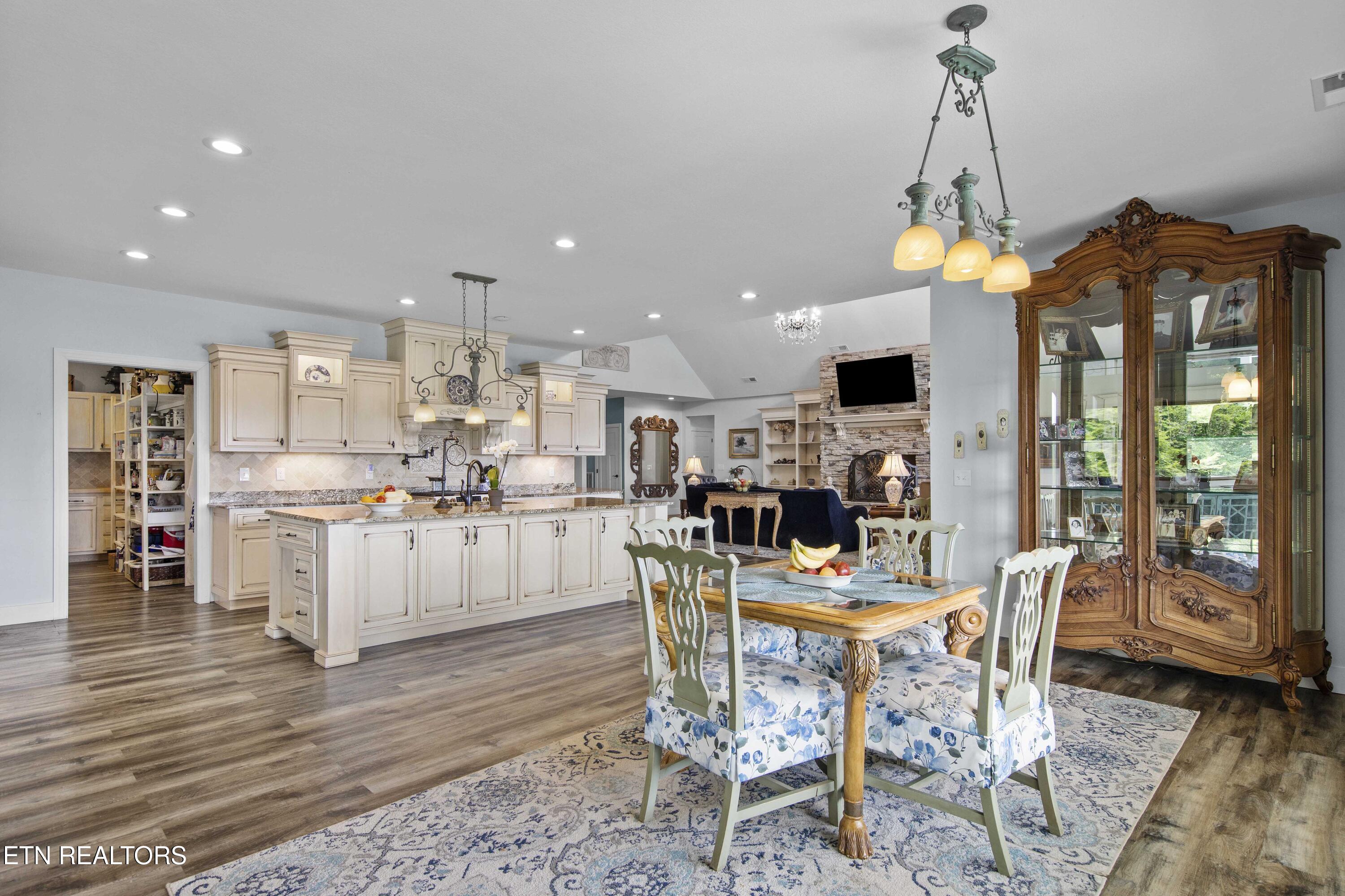5925 Sevierville Road Seymour TN 37865