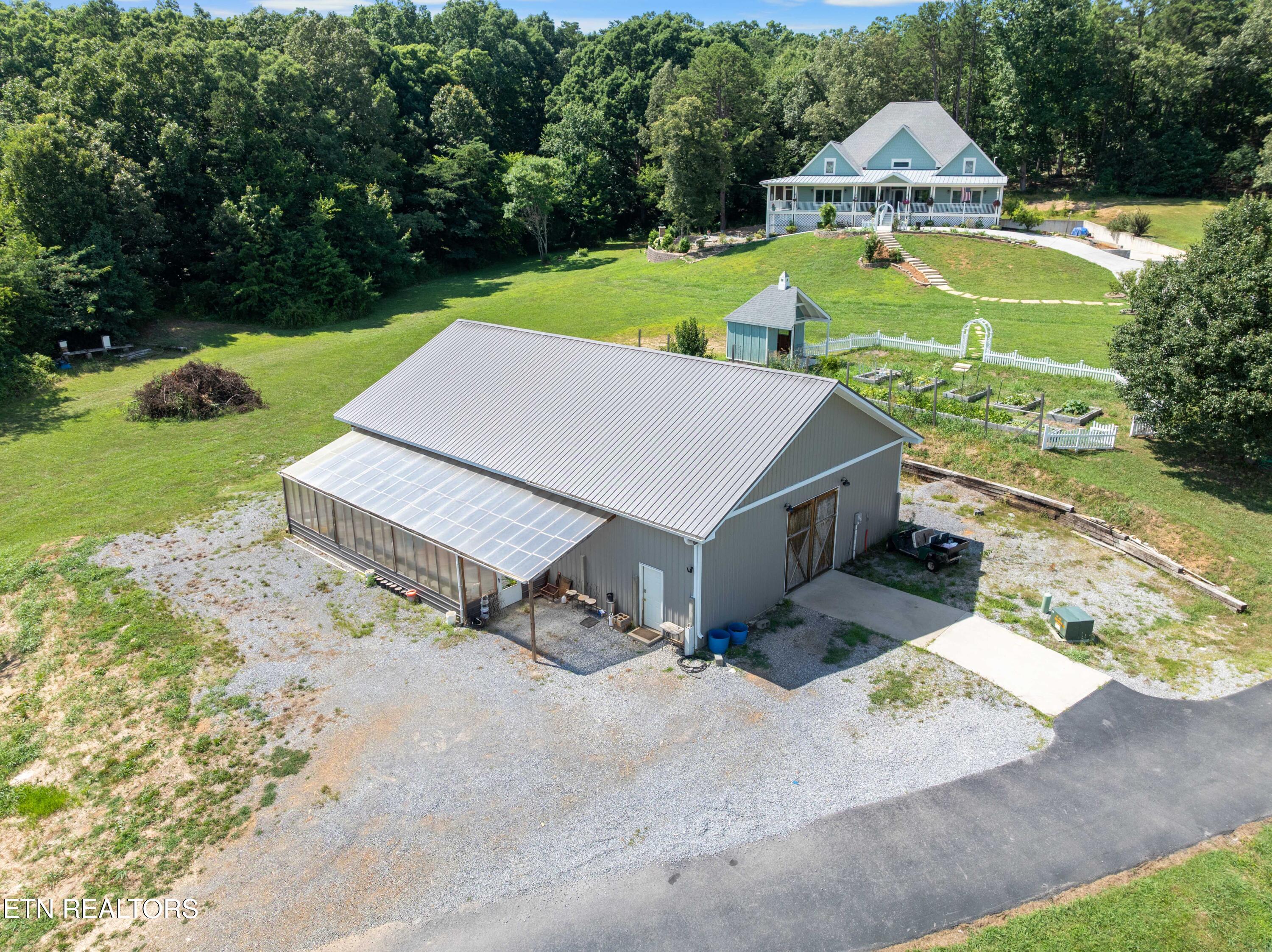5925 Sevierville Road Seymour TN 37865