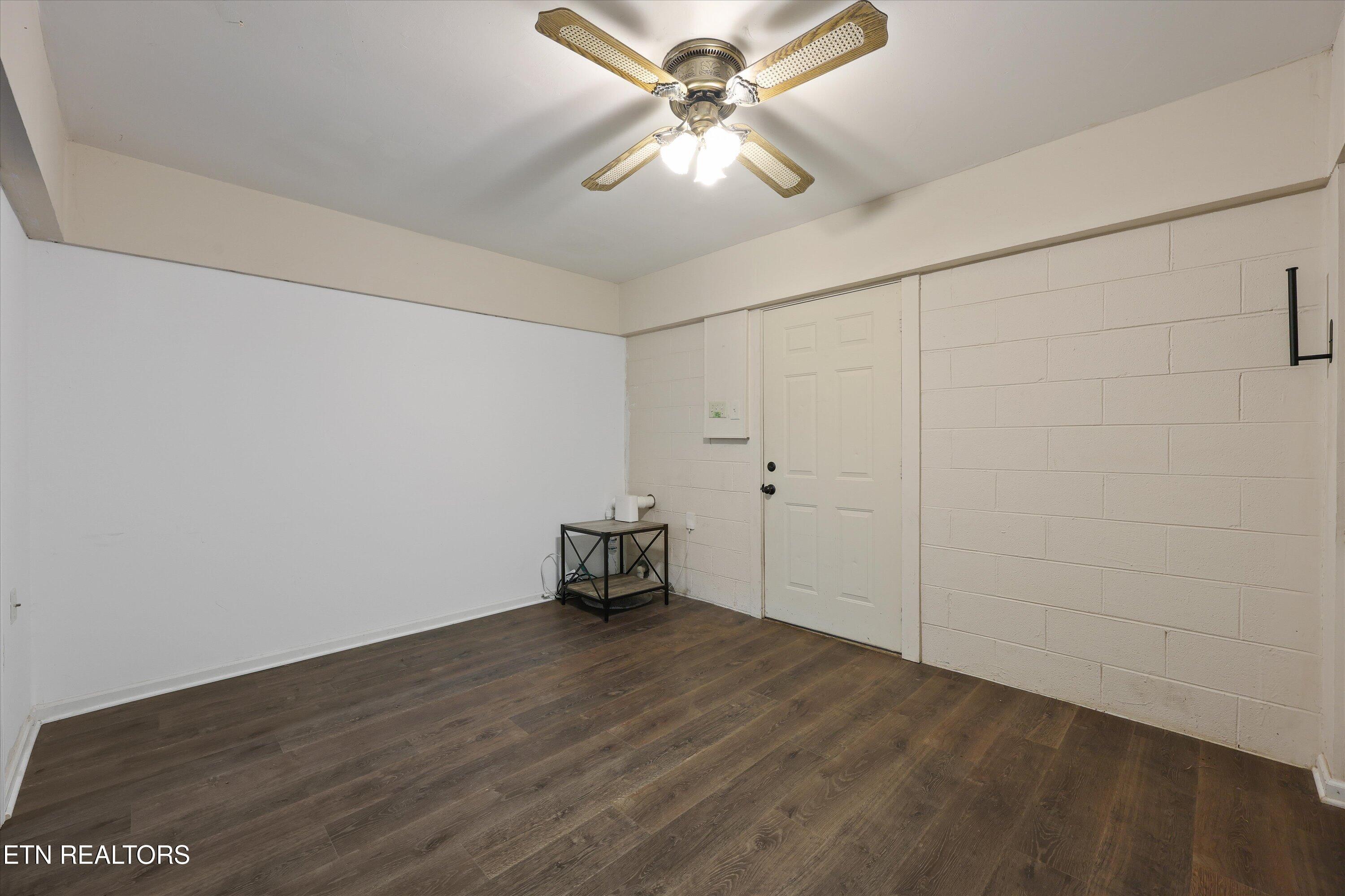 3046 Johnston Road Louisville TN 37777