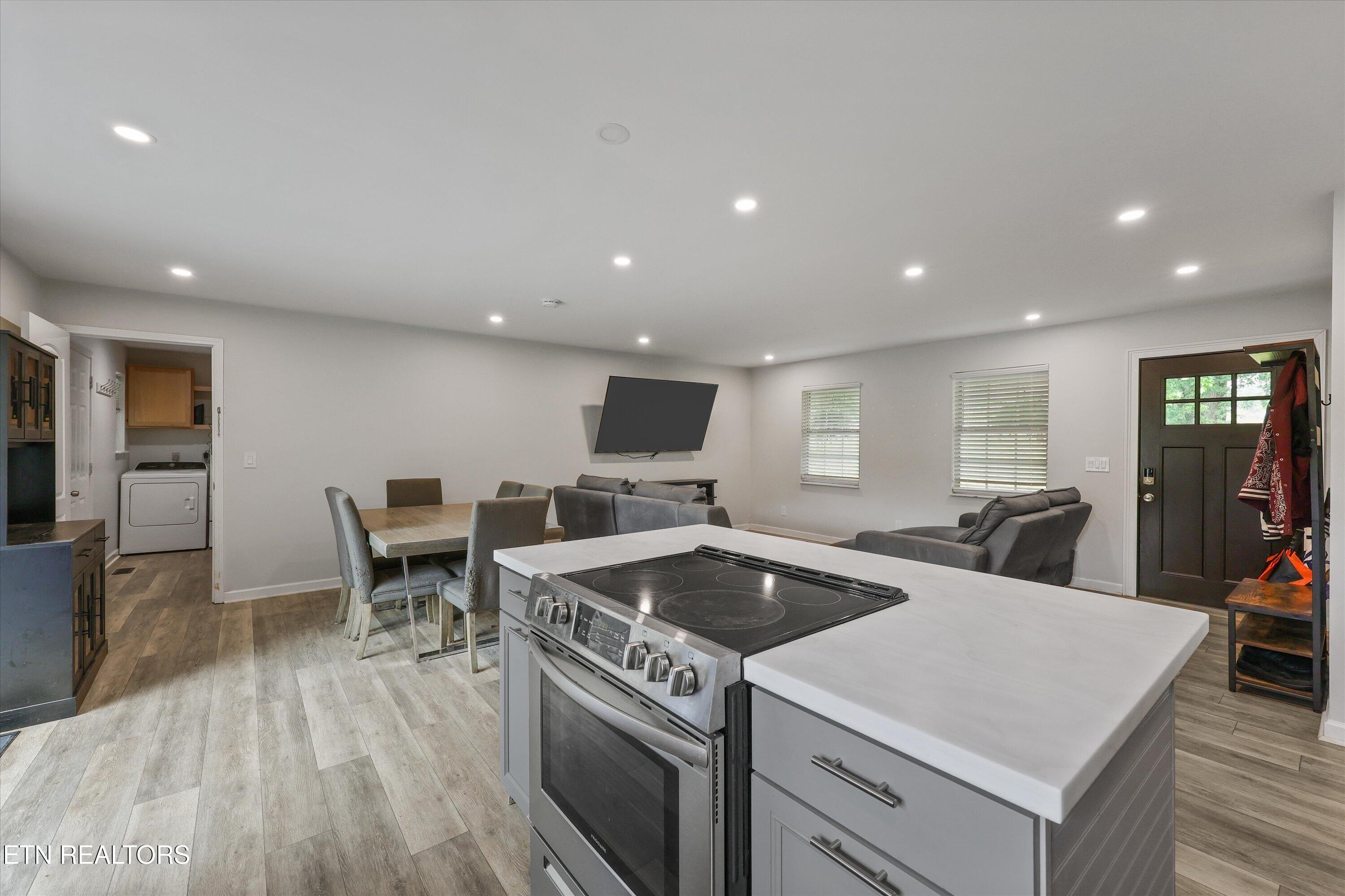 3046 Johnston Road Louisville TN 37777