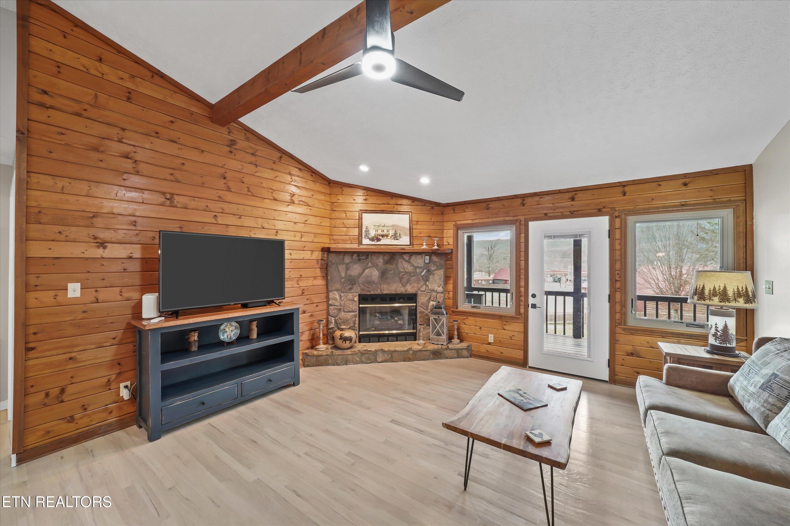 3225 Laurelwood Avenue Sevierville TN 37862