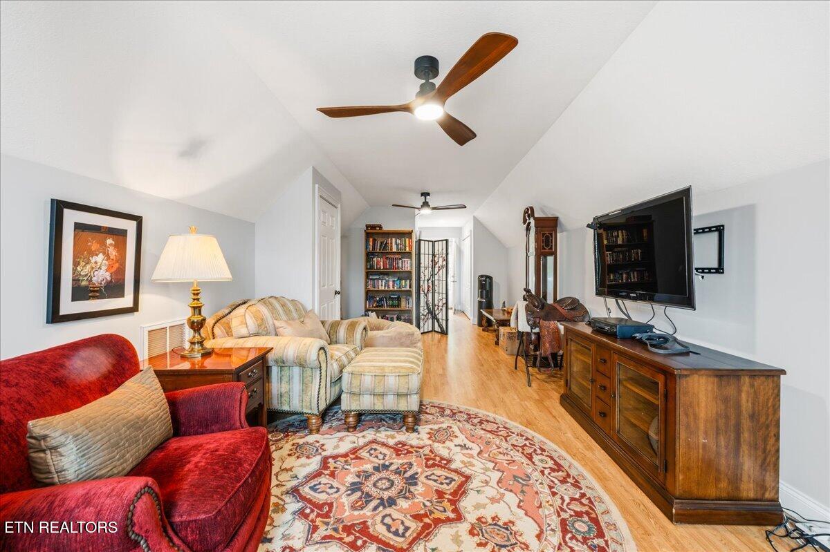 48 Riverside Drive Oak Ridge TN 37830