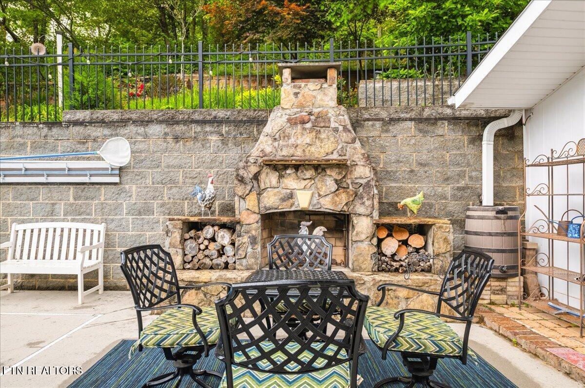 48 Riverside Drive Oak Ridge TN 37830