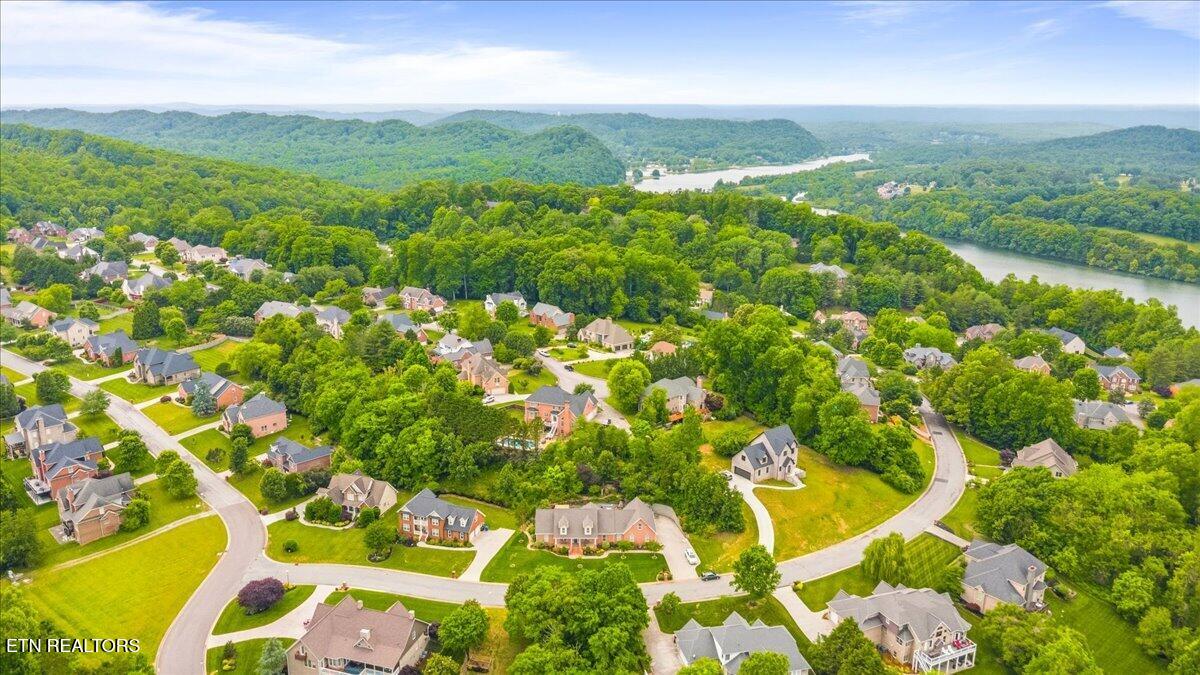 48 Riverside Drive Oak Ridge TN 37830