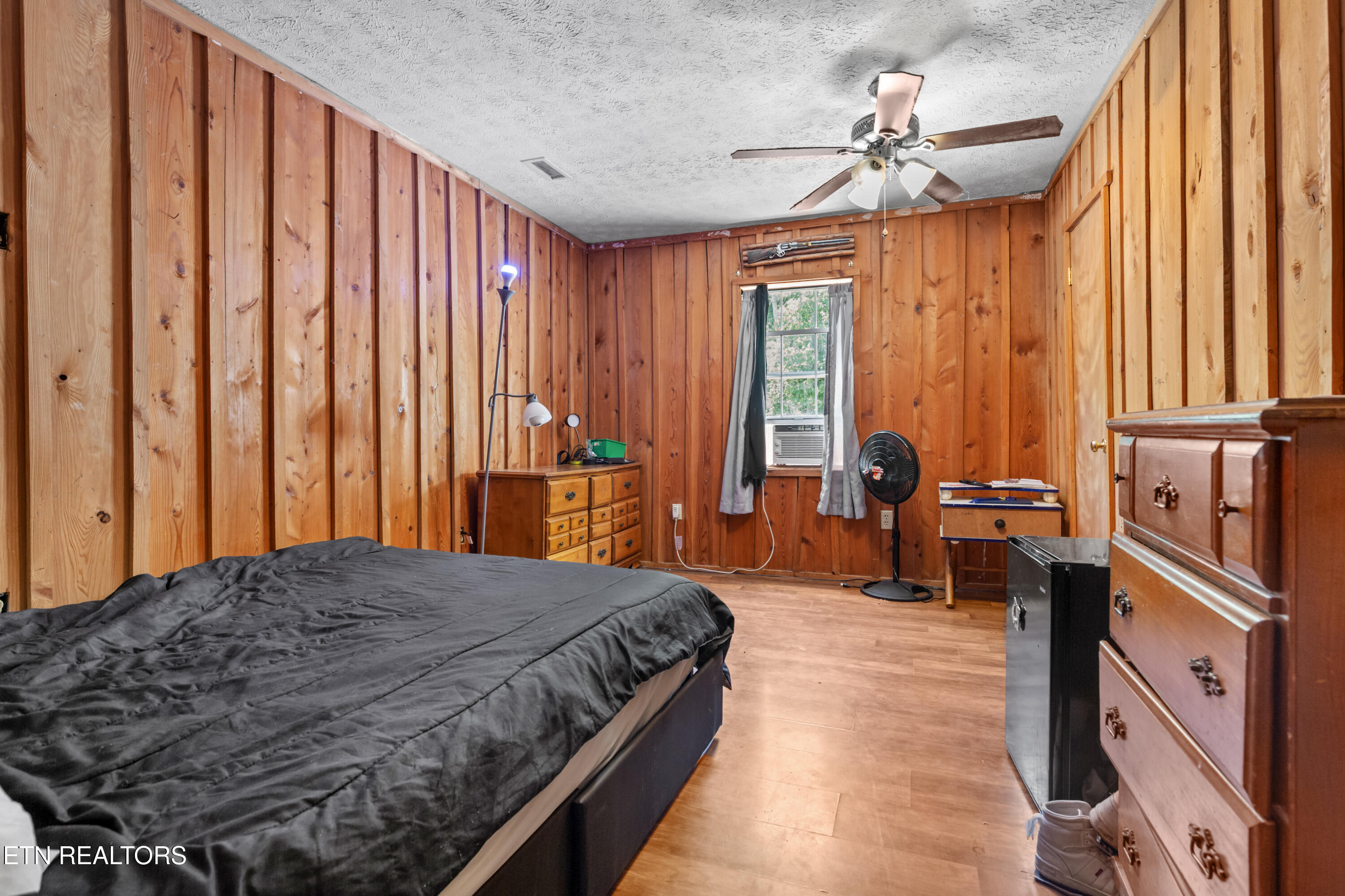 1036 Dye Road Clarkrange TN 38553