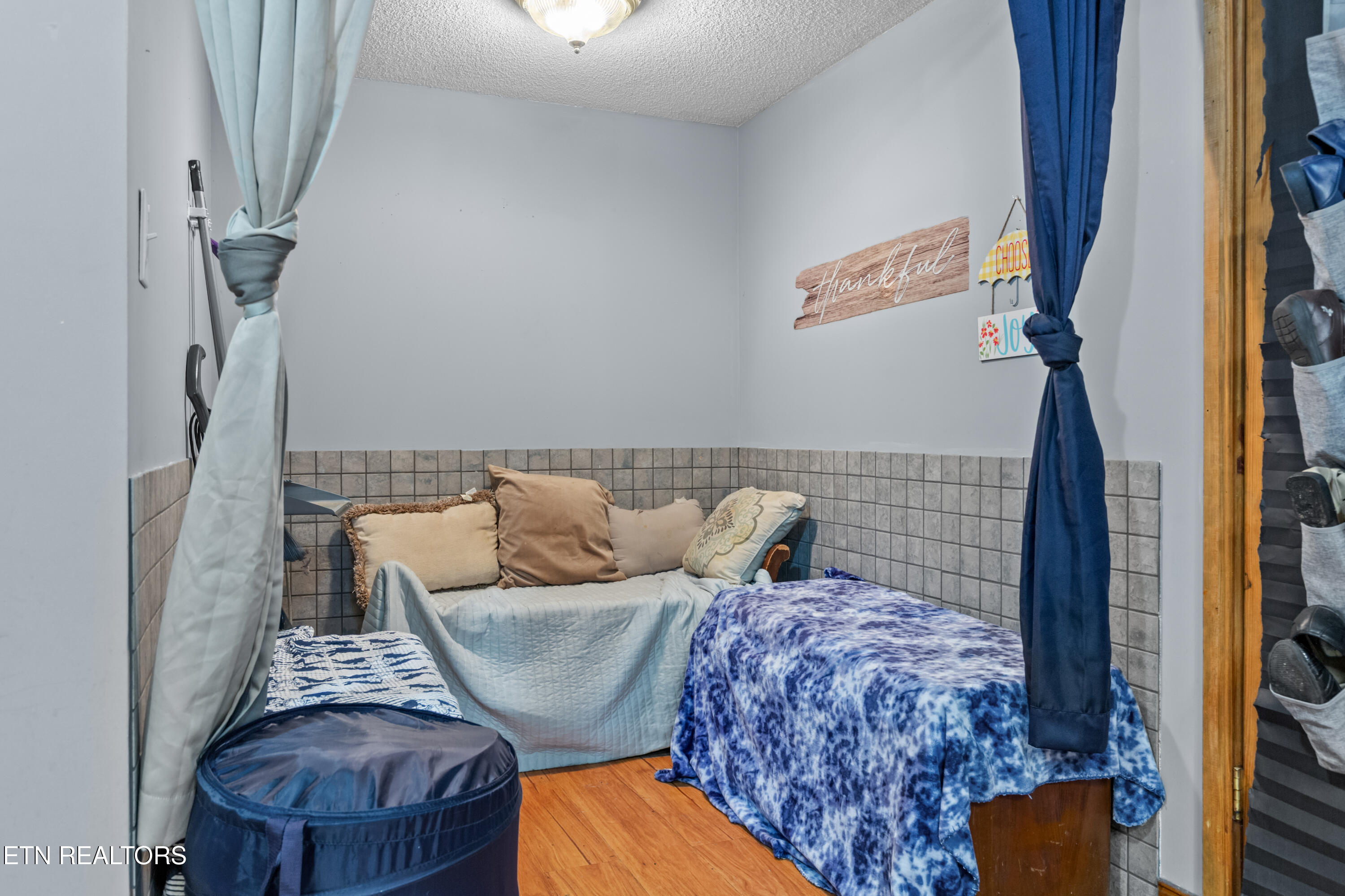 1036 Dye Road Clarkrange TN 38553
