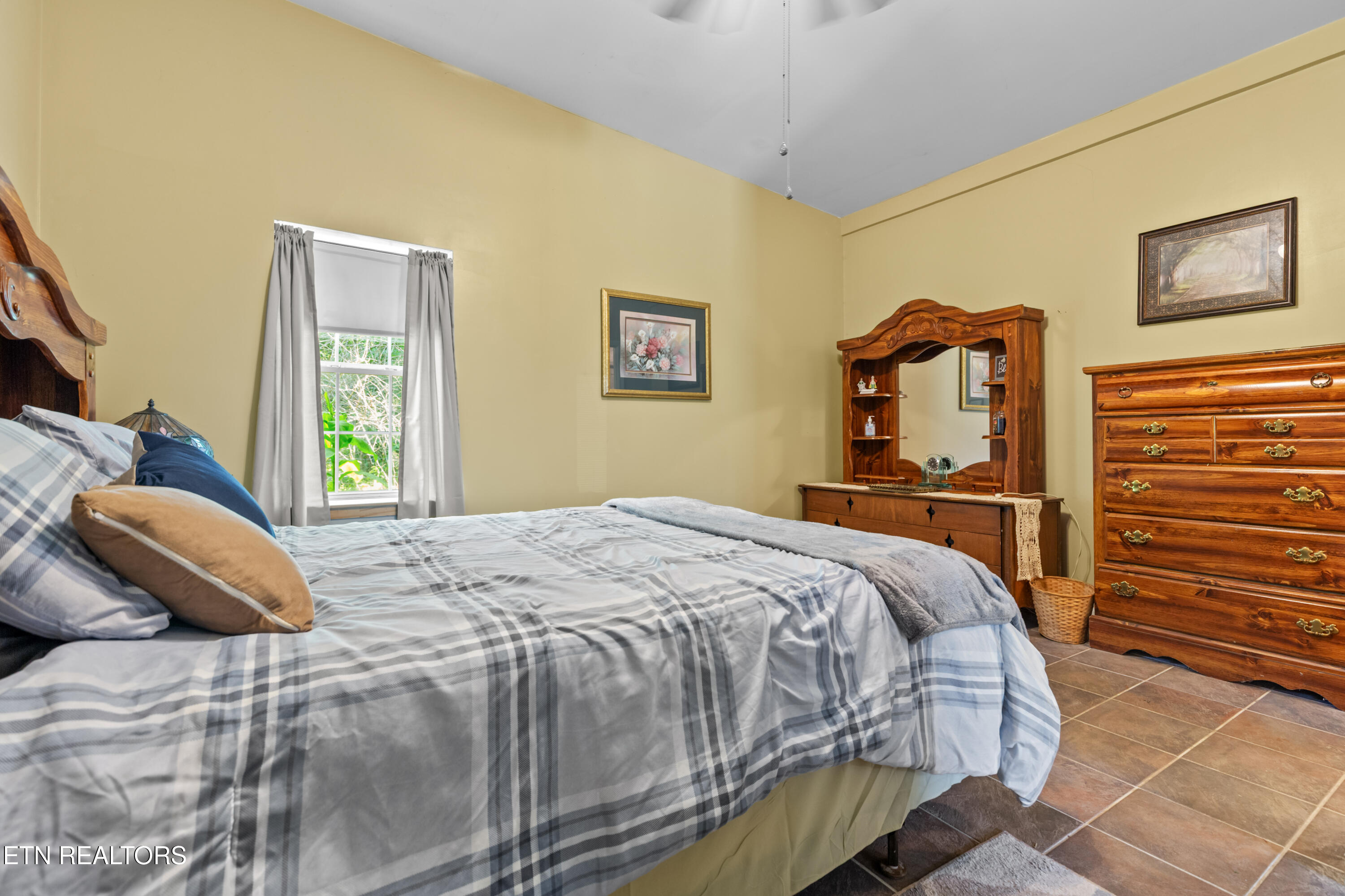 1036 Dye Road Clarkrange TN 38553