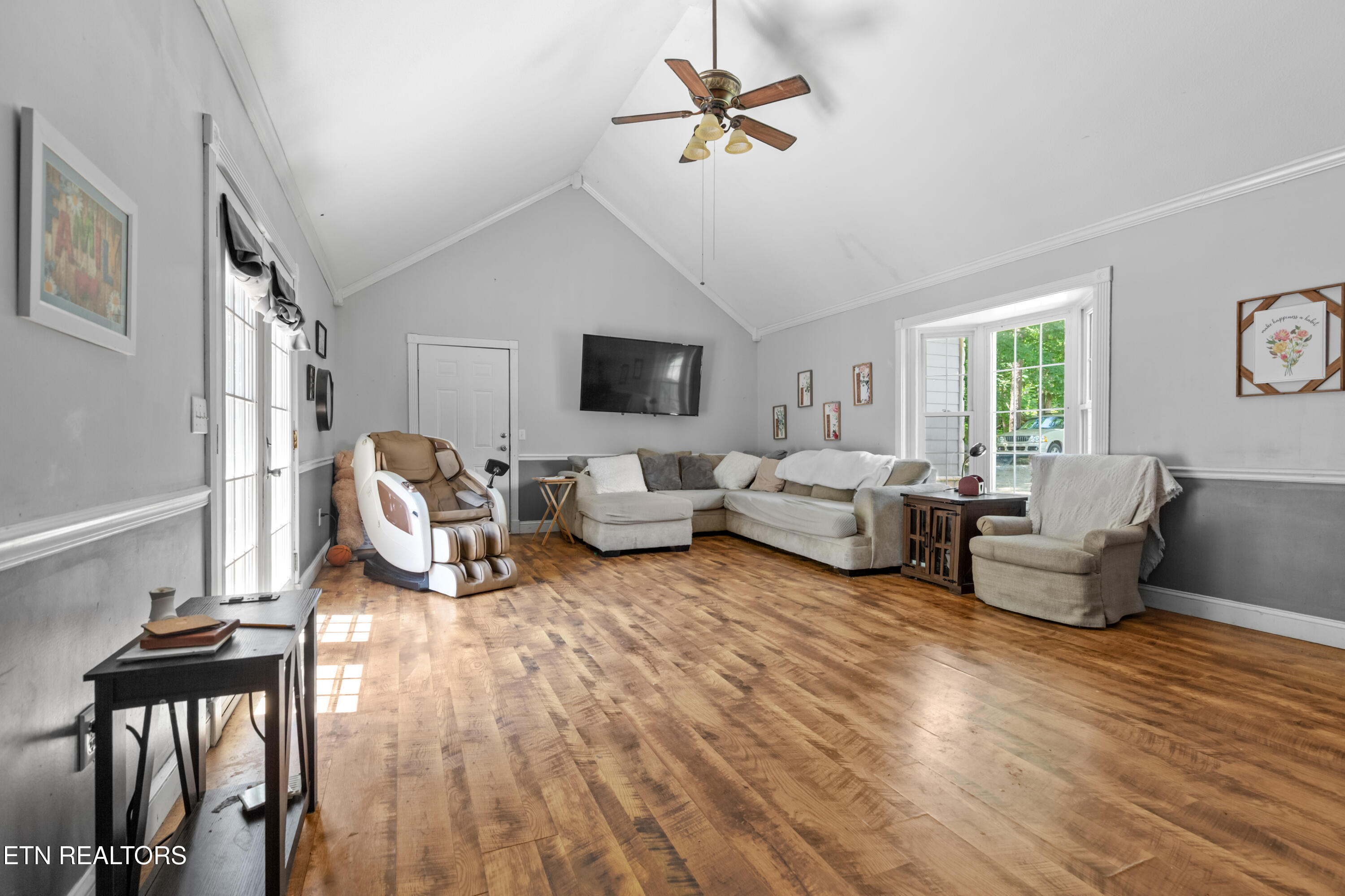 1036 Dye Road Clarkrange TN 38553