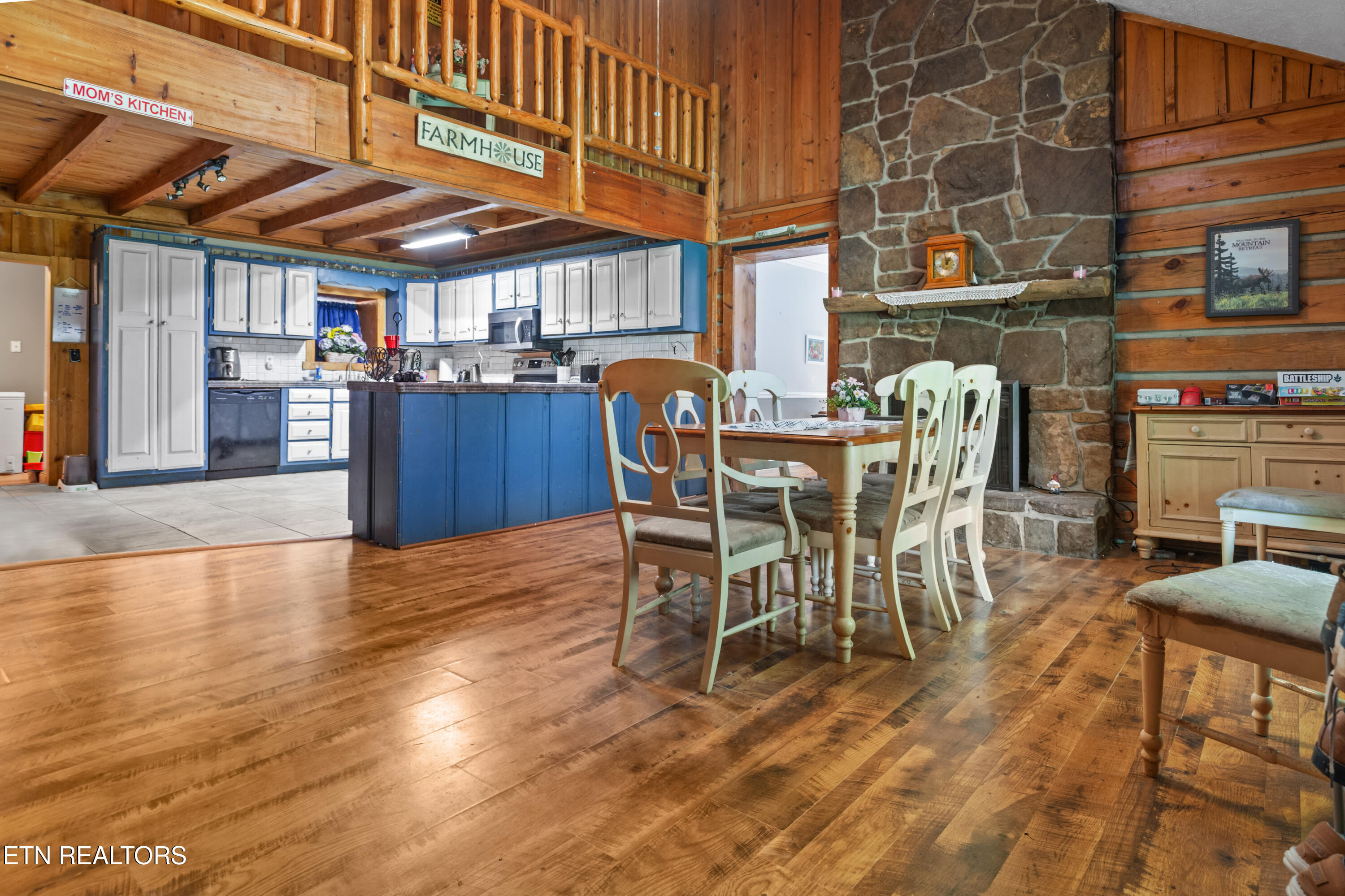 1036 Dye Road Clarkrange TN 38553