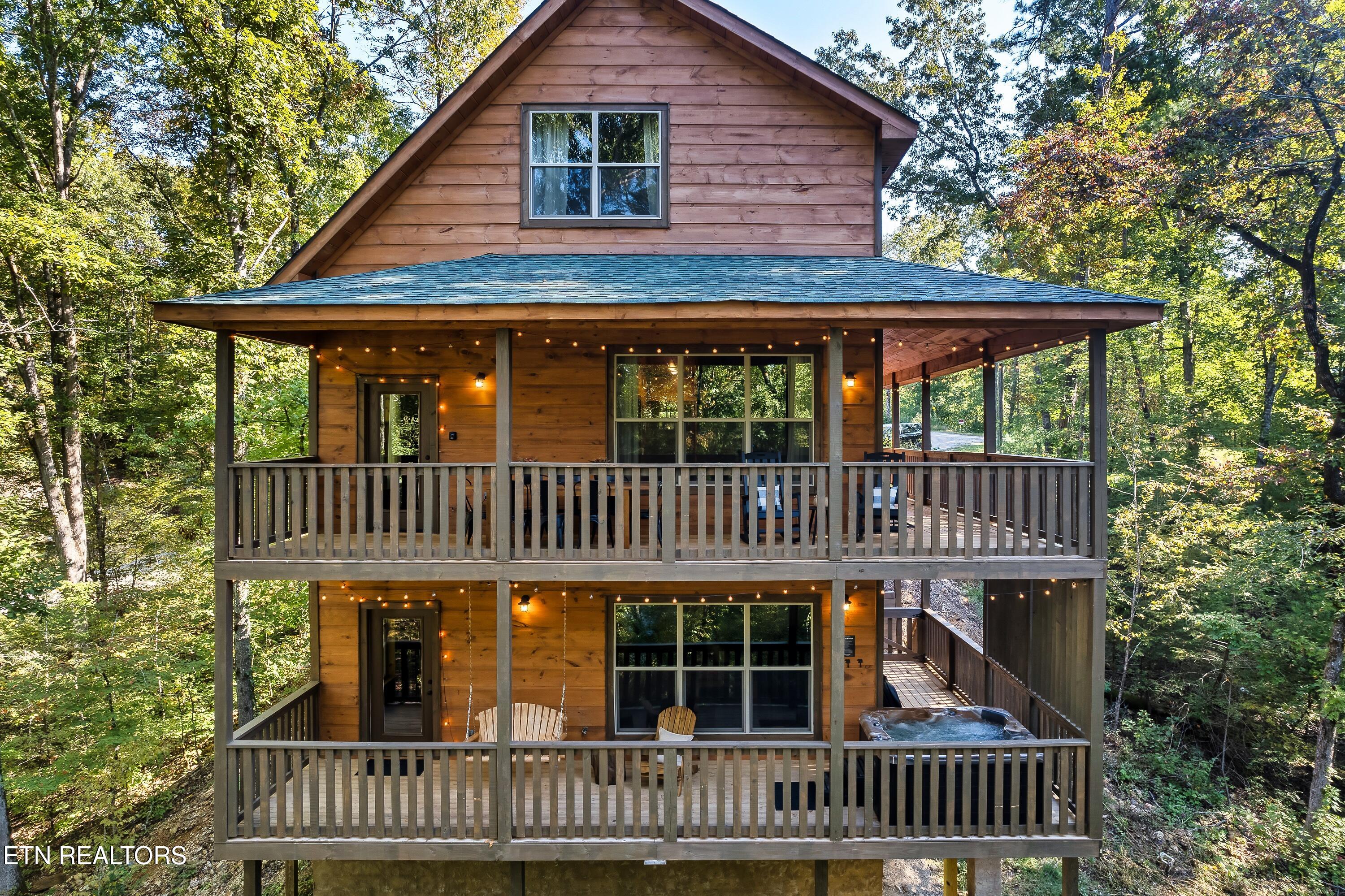 1518 Gregory Way Sevierville TN 37876