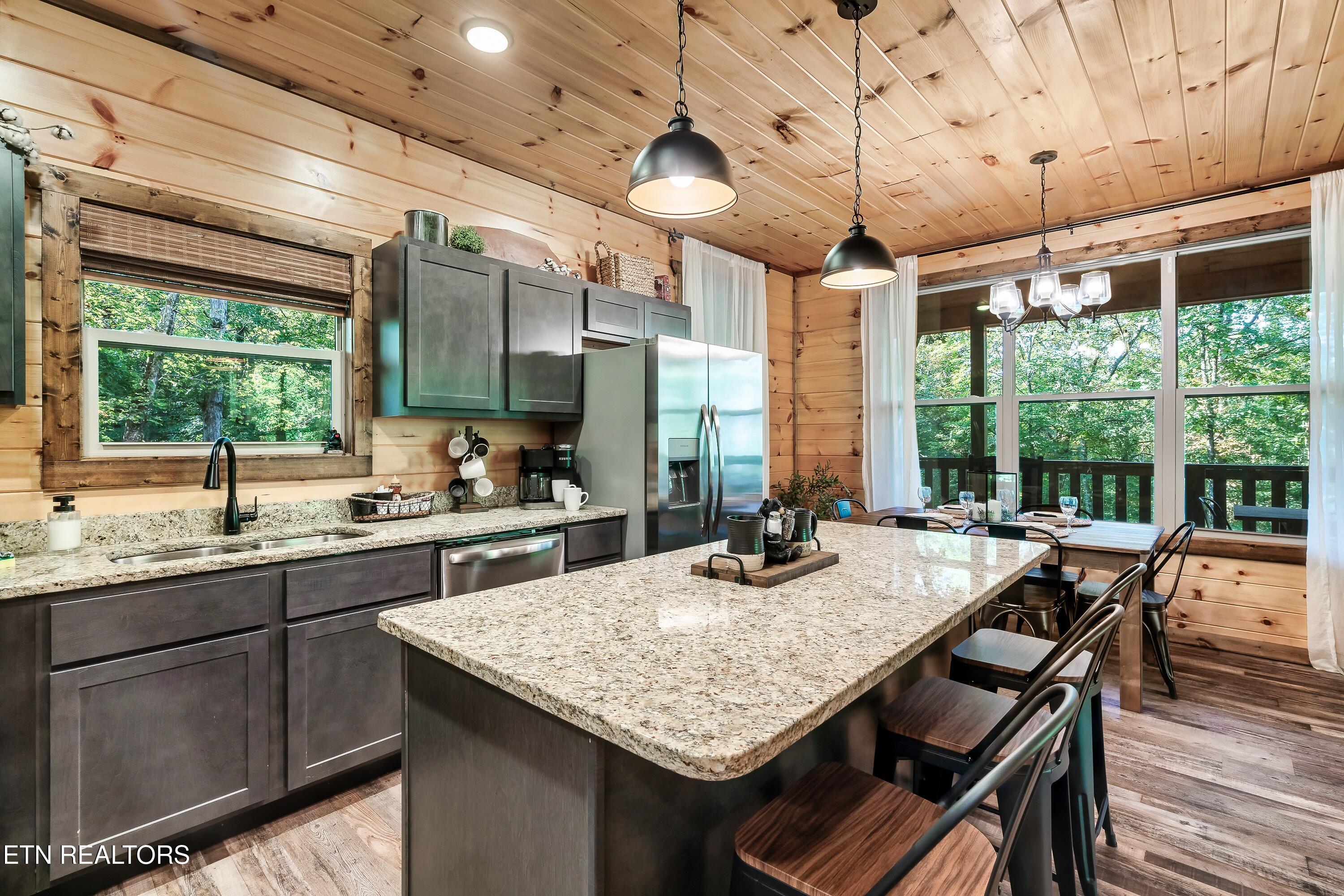 1518 Gregory Way Sevierville TN 37876