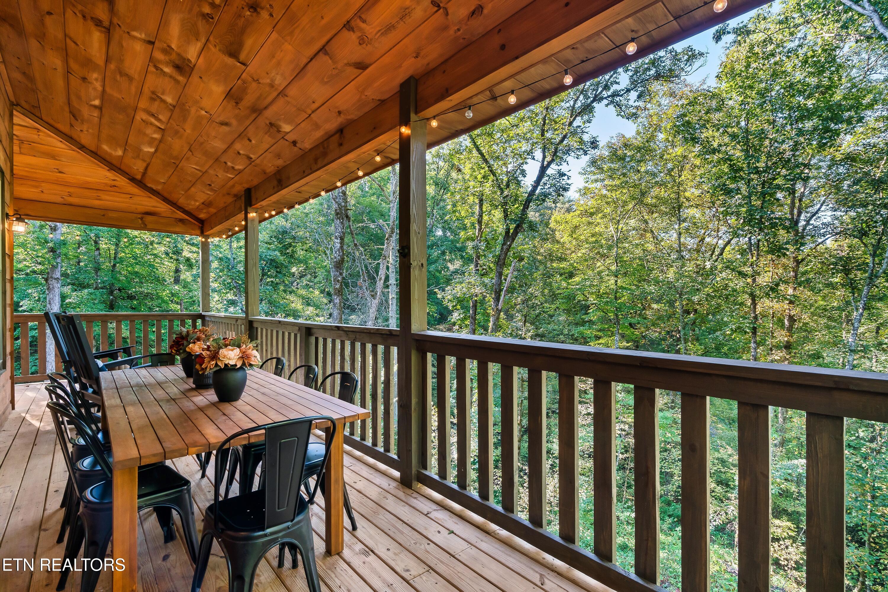 1518 Gregory Way Sevierville TN 37876