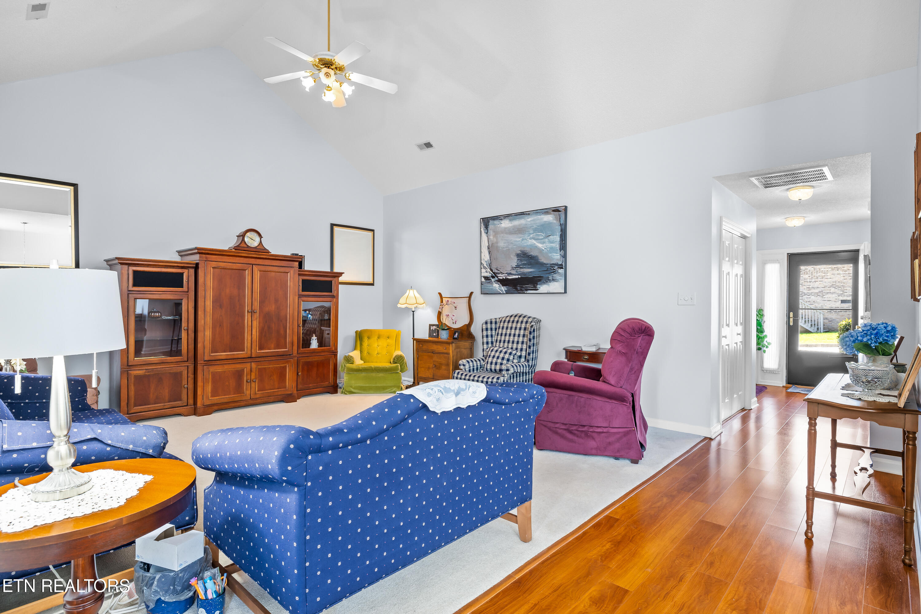 325 Pinewood Drive Loudon TN 37774