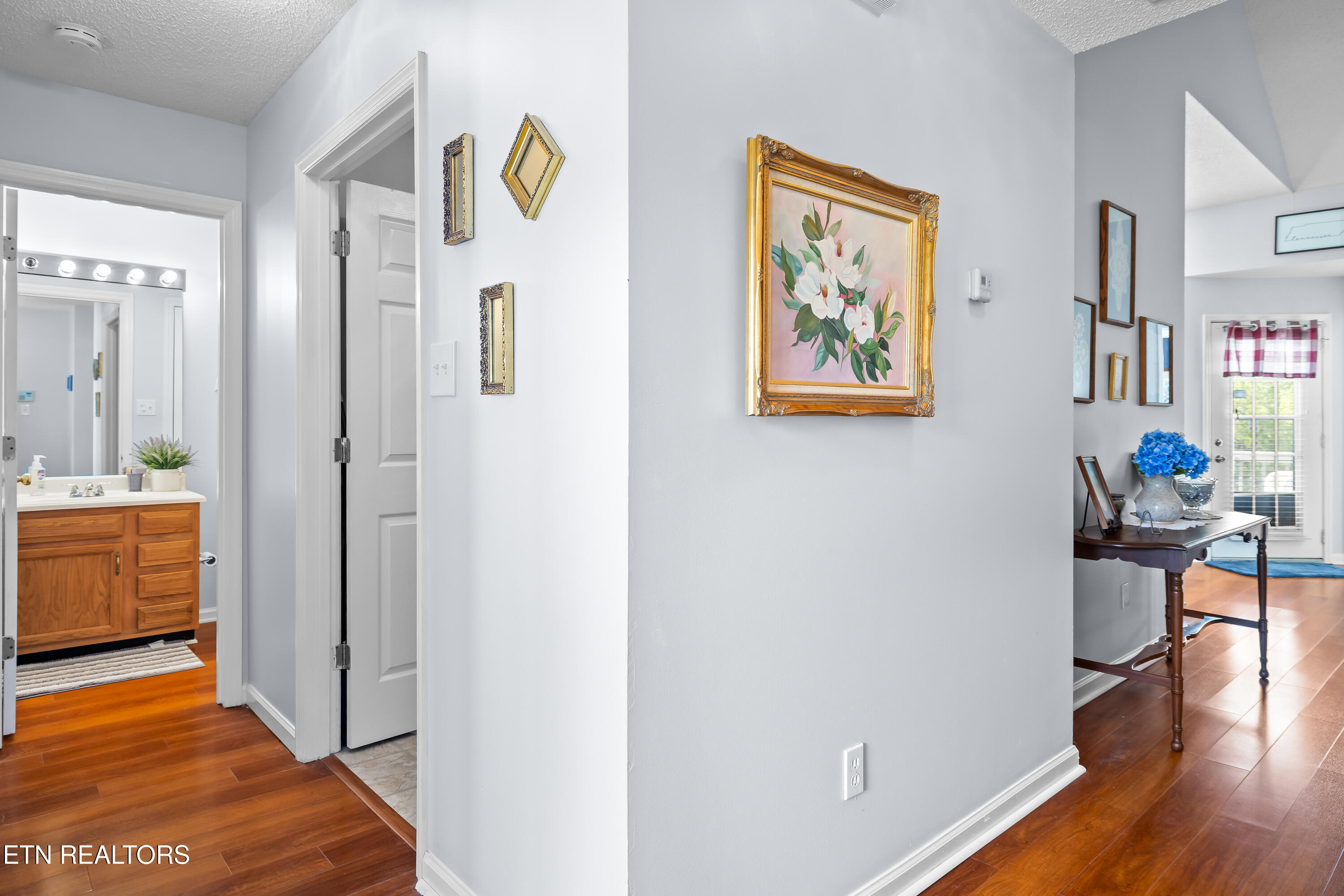 325 Pinewood Drive Loudon TN 37774