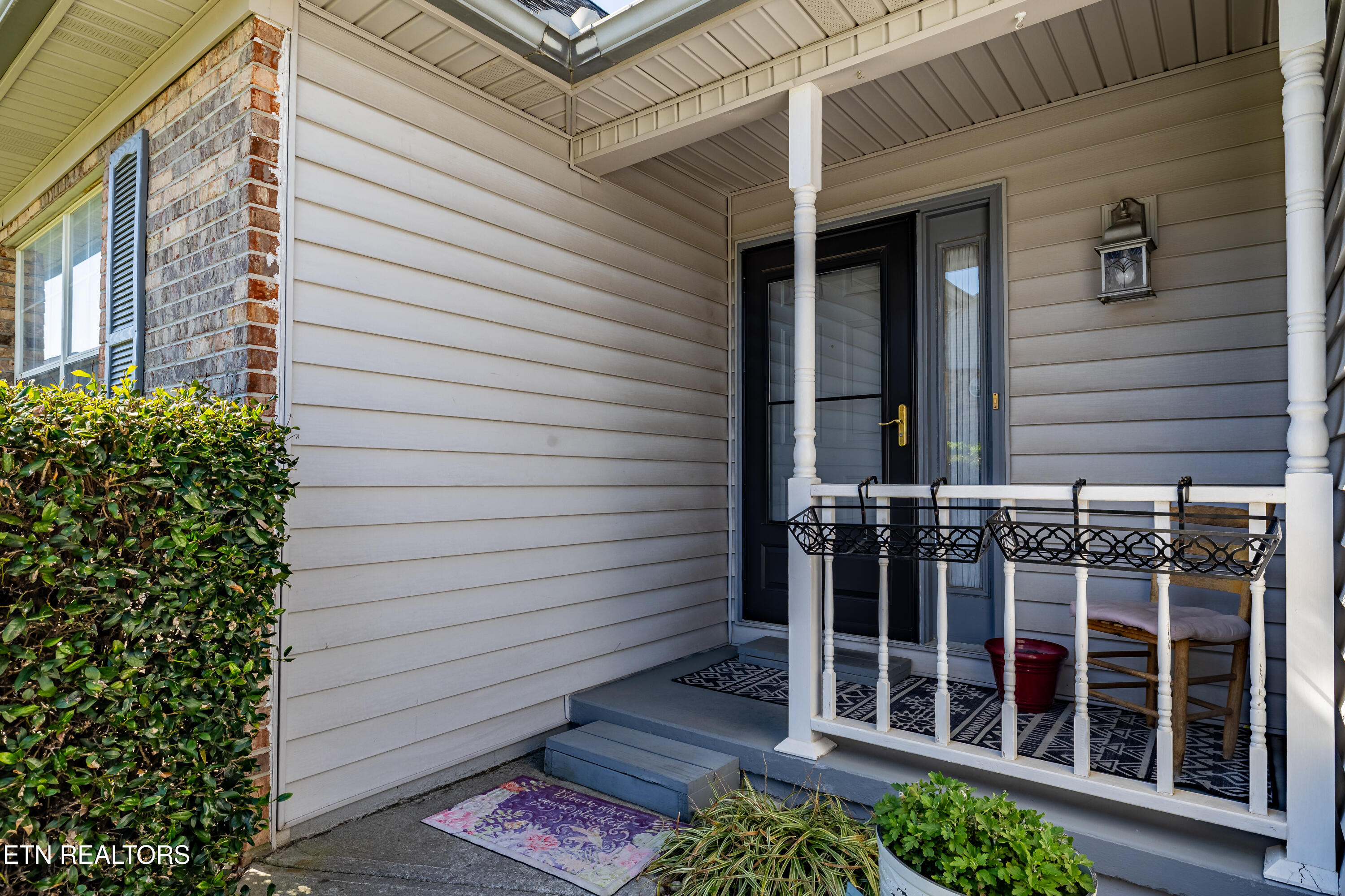 325 Pinewood Drive Loudon TN 37774