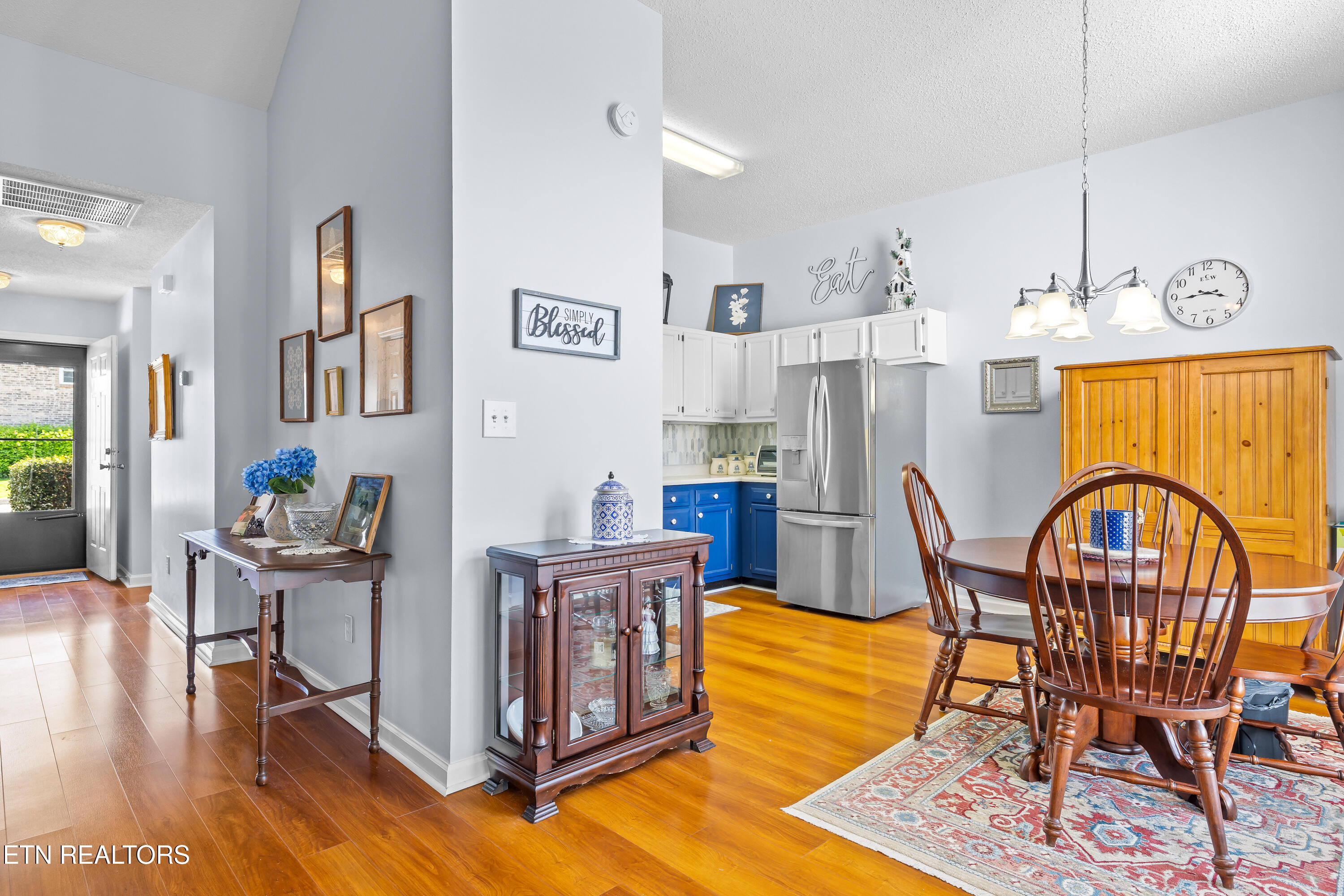 325 Pinewood Drive Loudon TN 37774