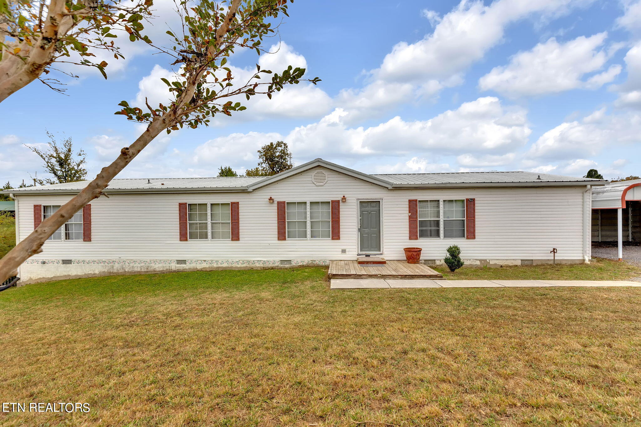330 Oasis Road Bulls Gap TN 37711