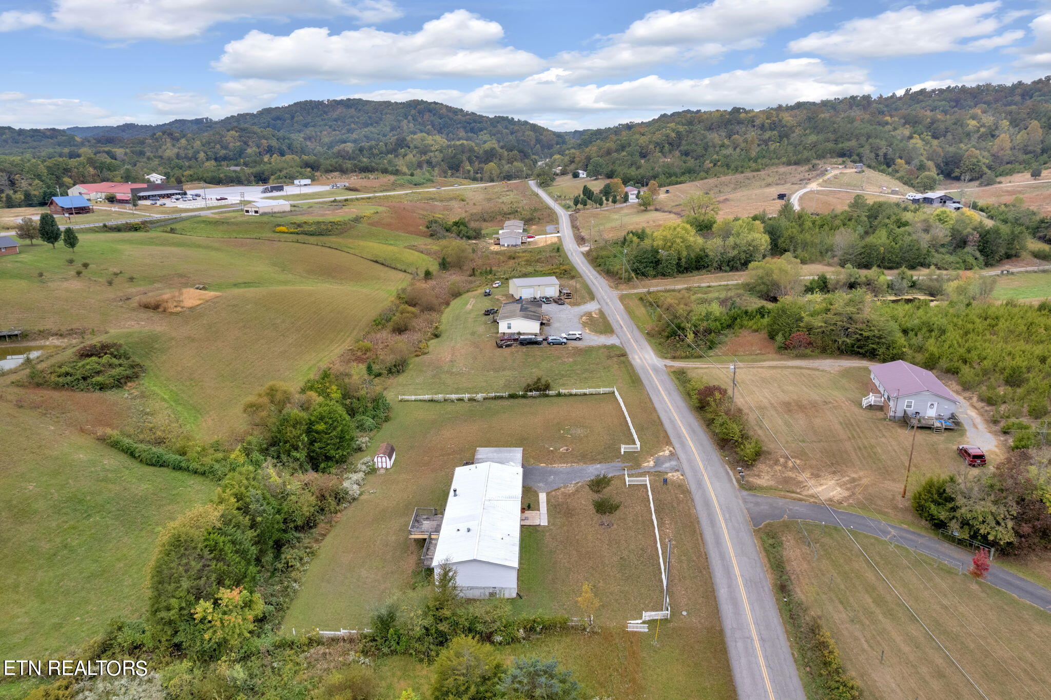 330 Oasis Road Bulls Gap TN 37711