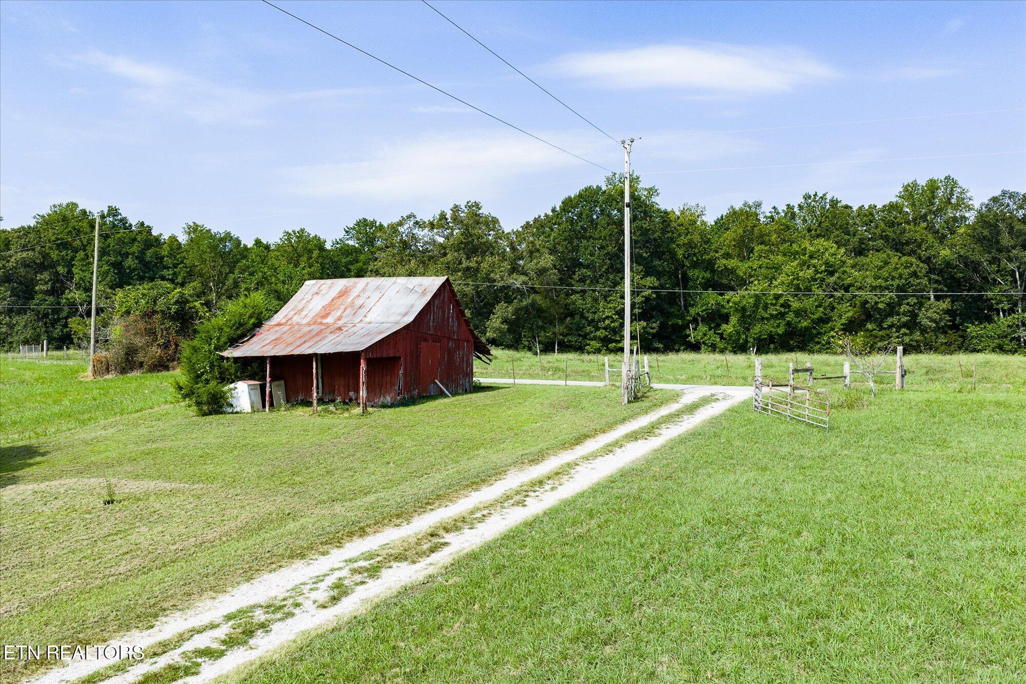330 Griffintown Road Sparta TN 38583