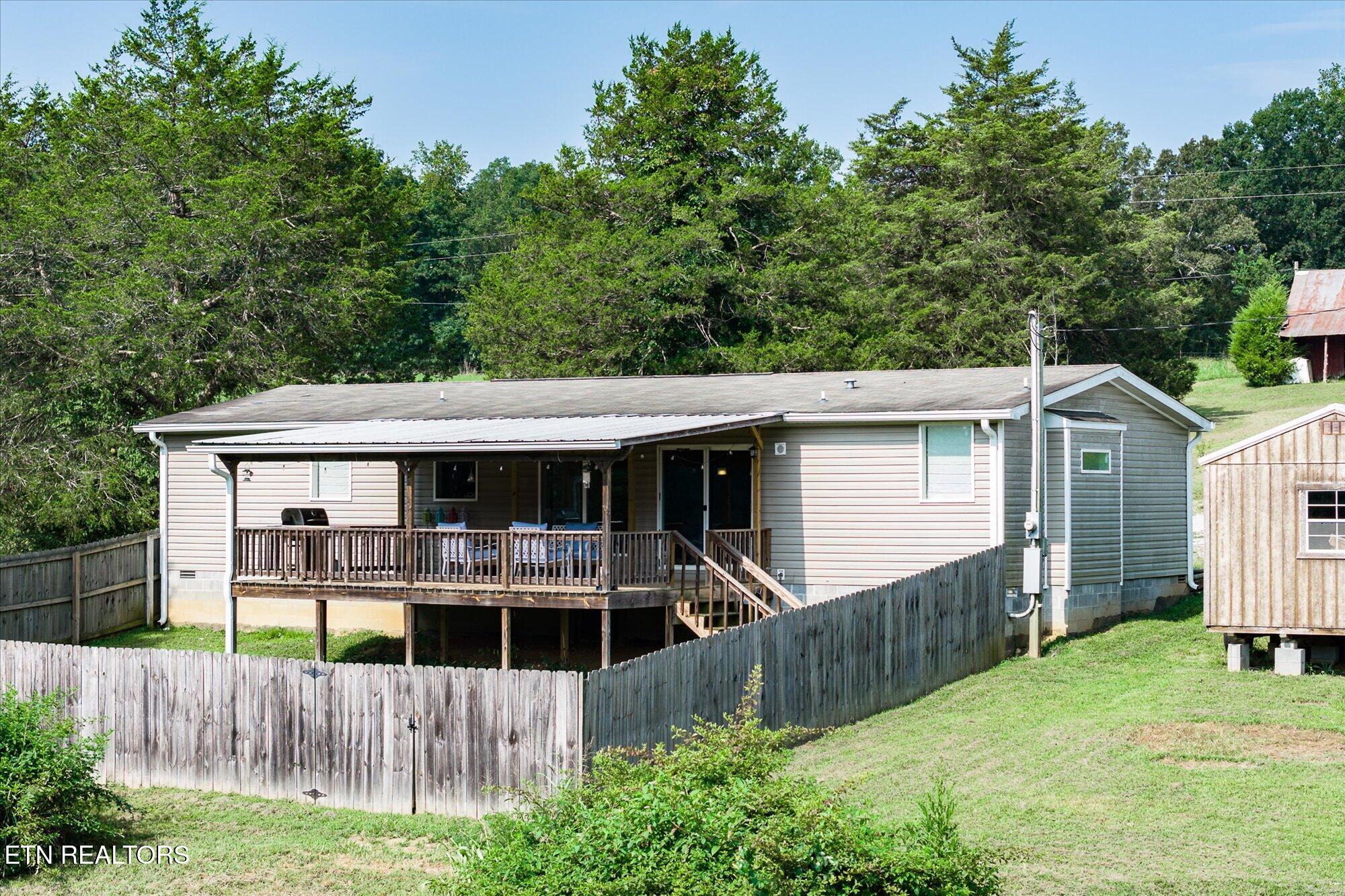 330 Griffintown Road Sparta TN 38583