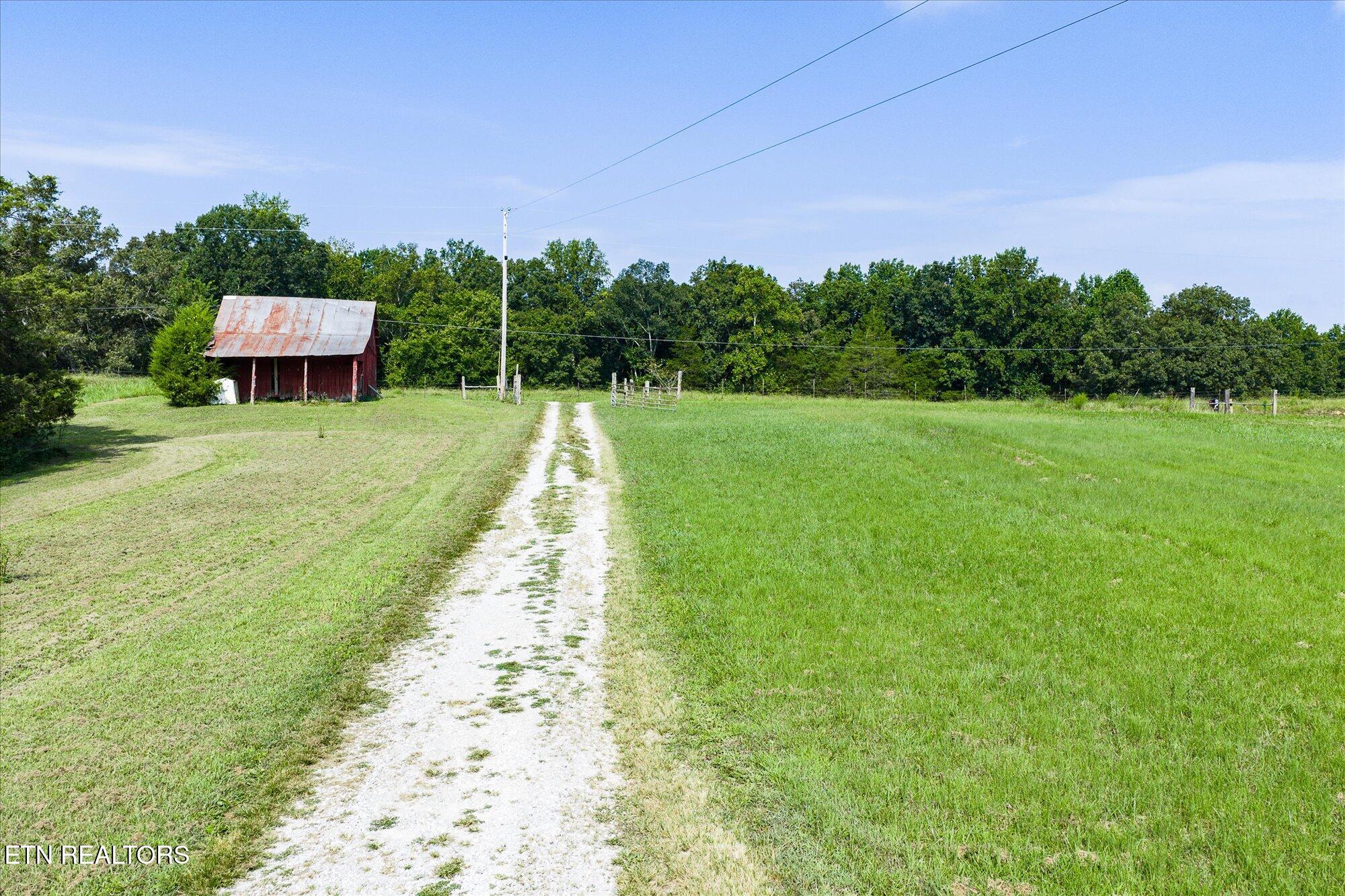 330 Griffintown Road Sparta TN 38583