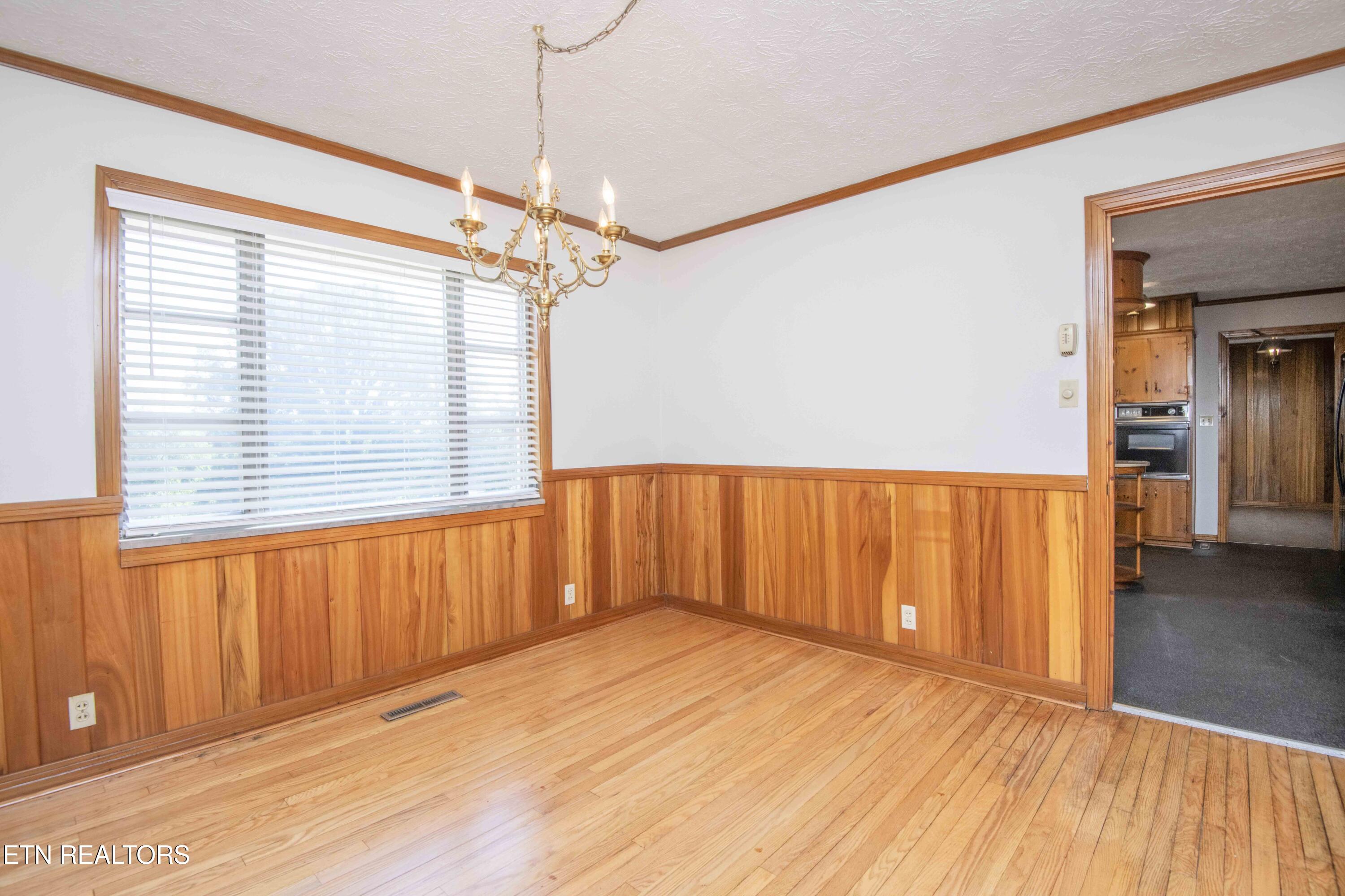 437 Bridge View Lane Knoxville TN 37914