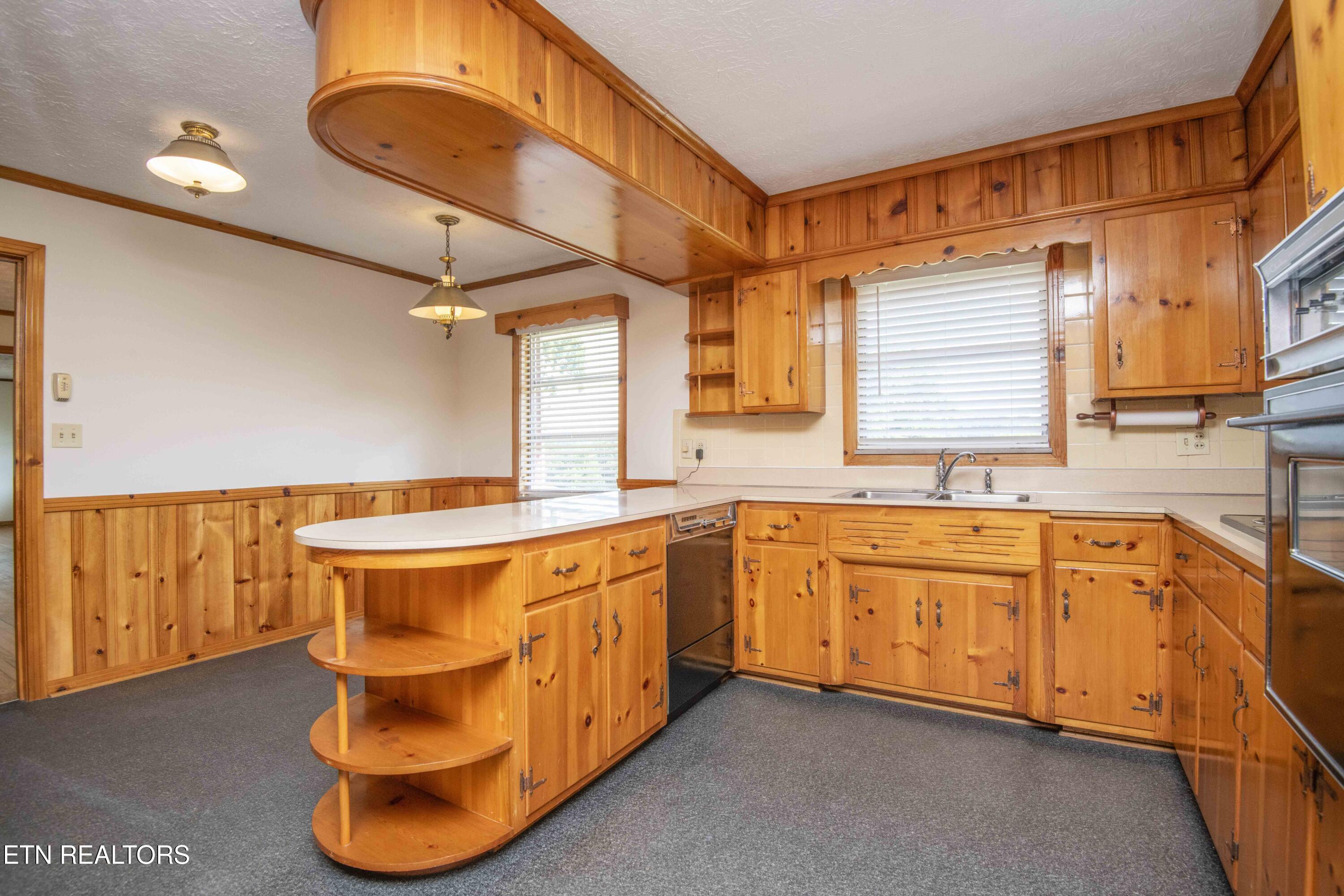 437 Bridge View Lane Knoxville TN 37914