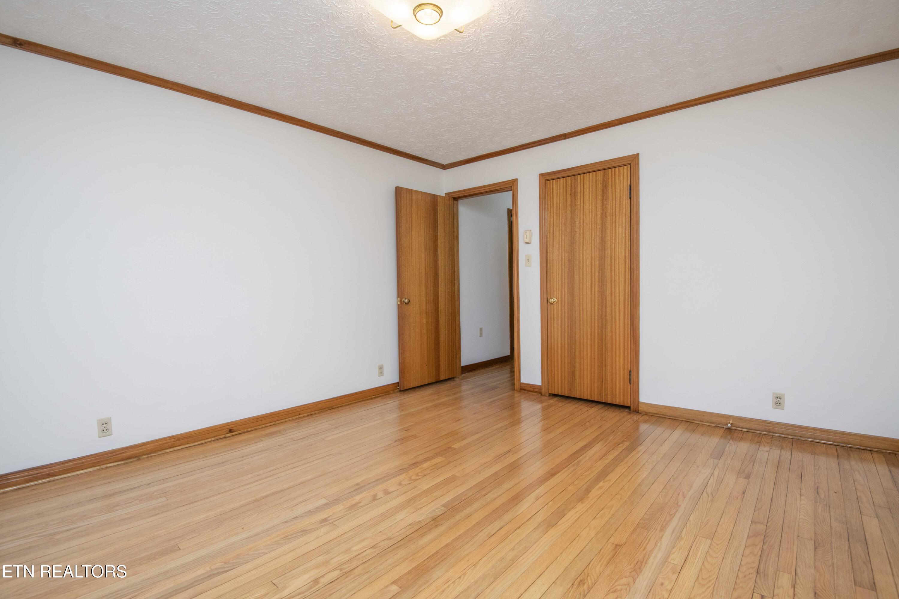 437 Bridge View Lane Knoxville TN 37914