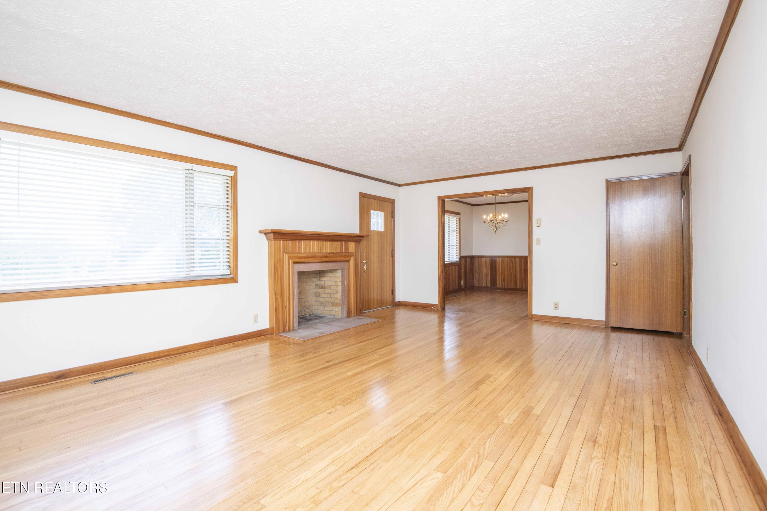 437 Bridge View Lane Knoxville TN 37914
