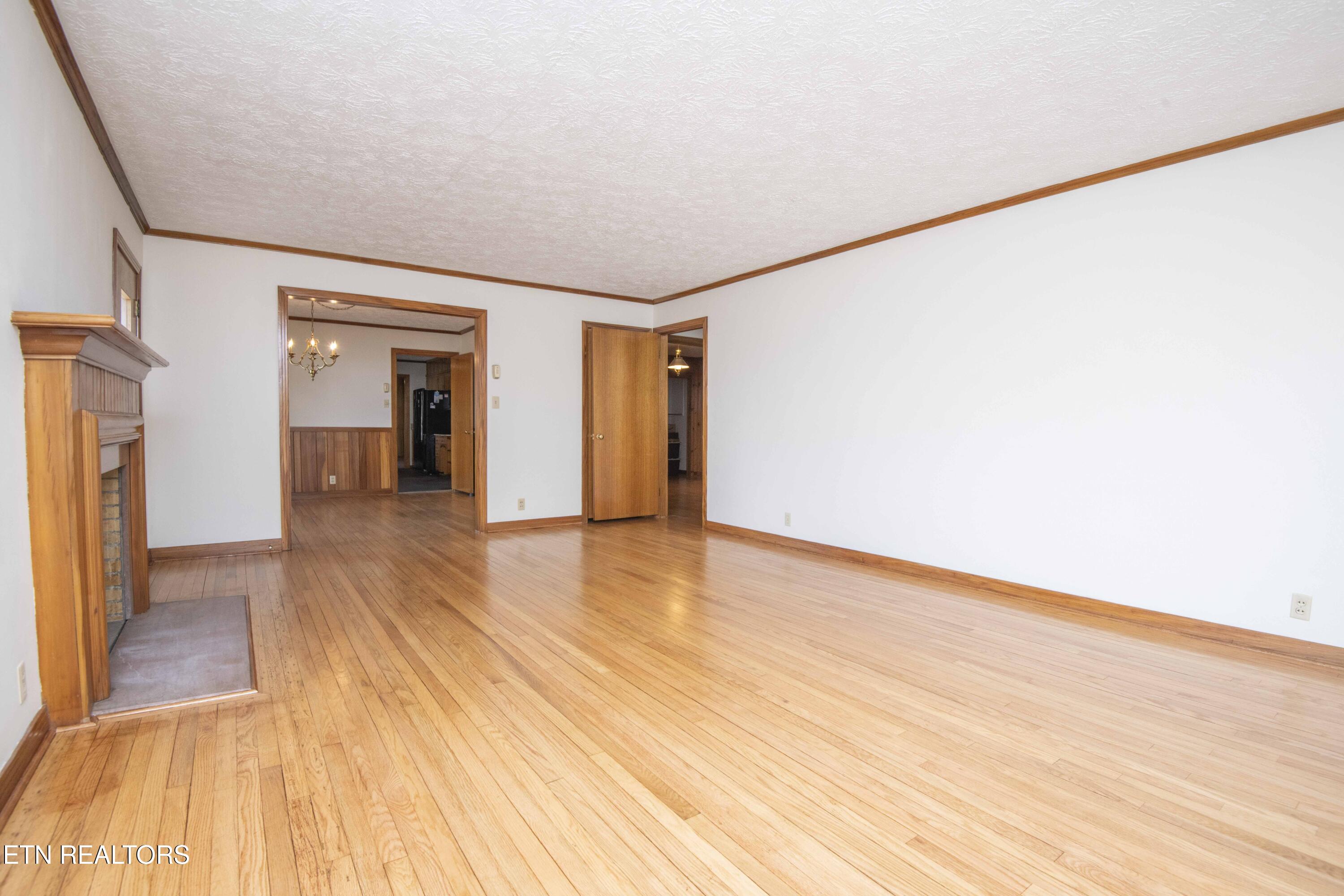 437 Bridge View Lane Knoxville TN 37914