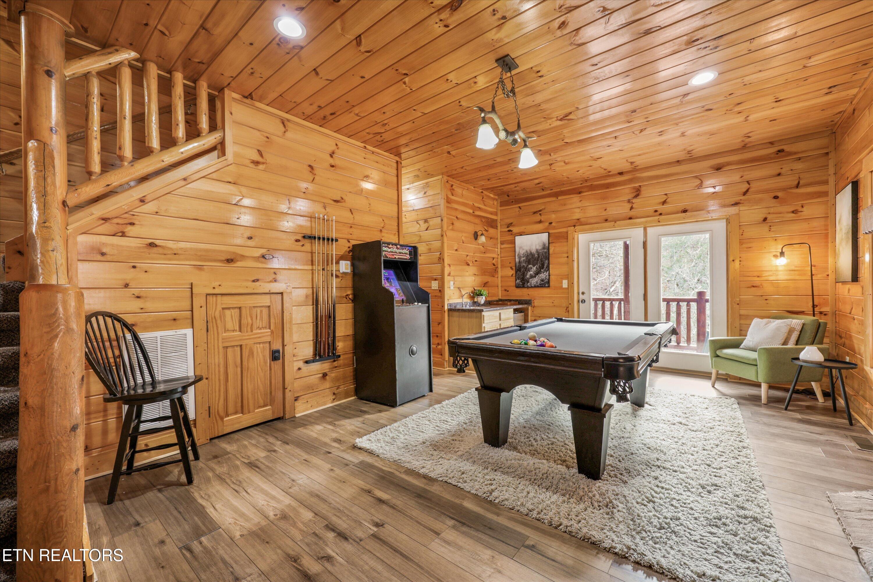 2012 Bear Creek Way Sevierville TN 37862