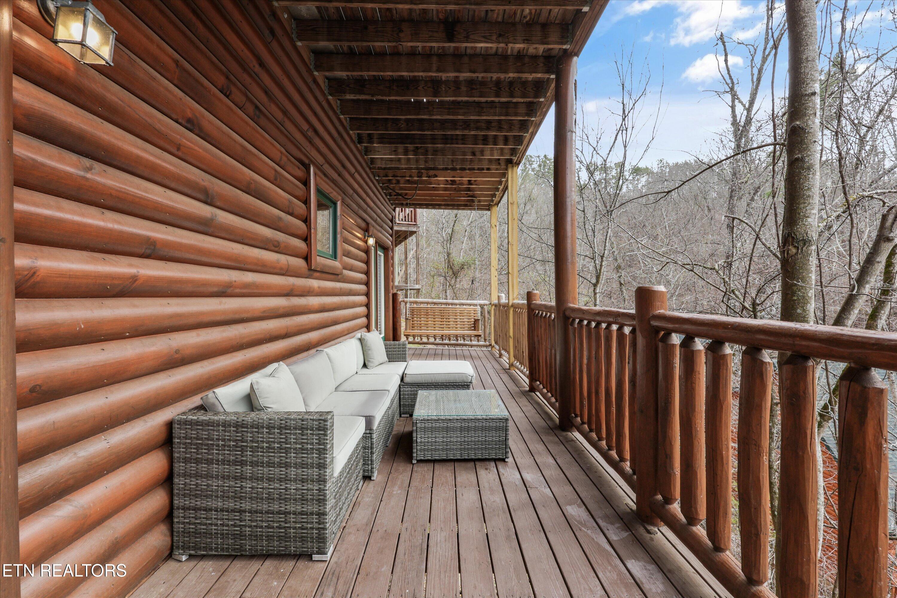 2012 Bear Creek Way Sevierville TN 37862