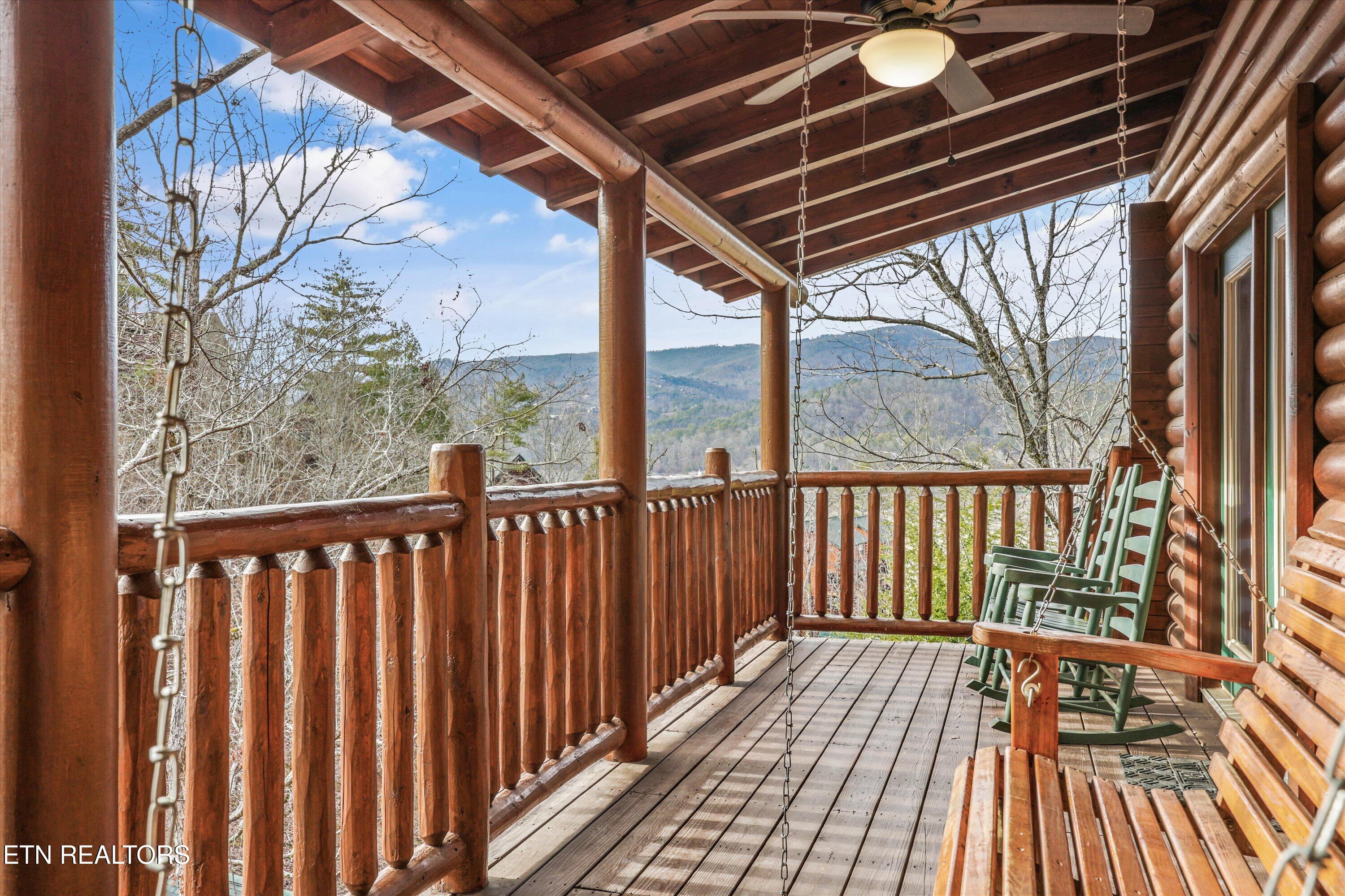 2012 Bear Creek Way Sevierville TN 37862