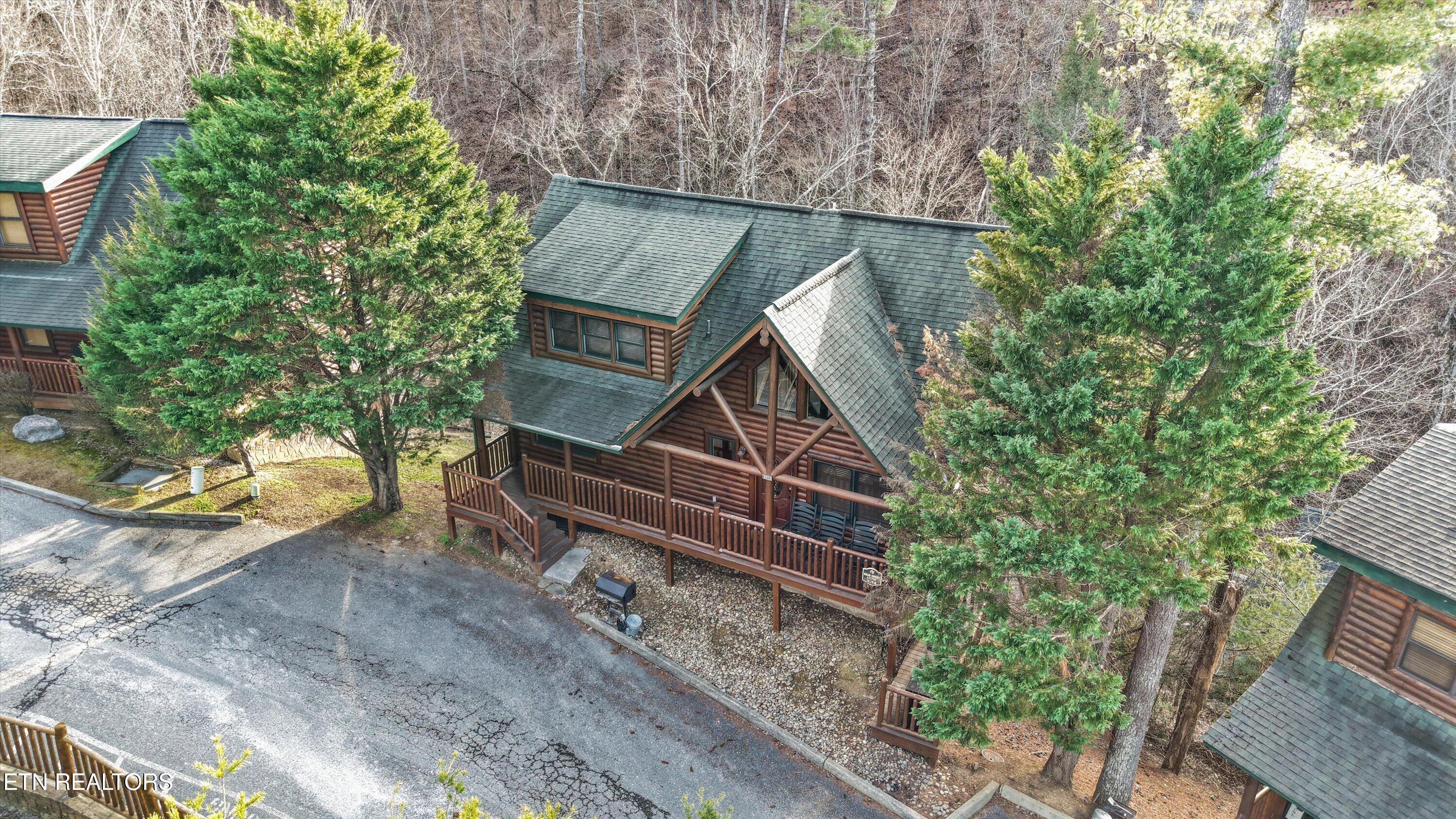 2012 Bear Creek Way Sevierville TN 37862