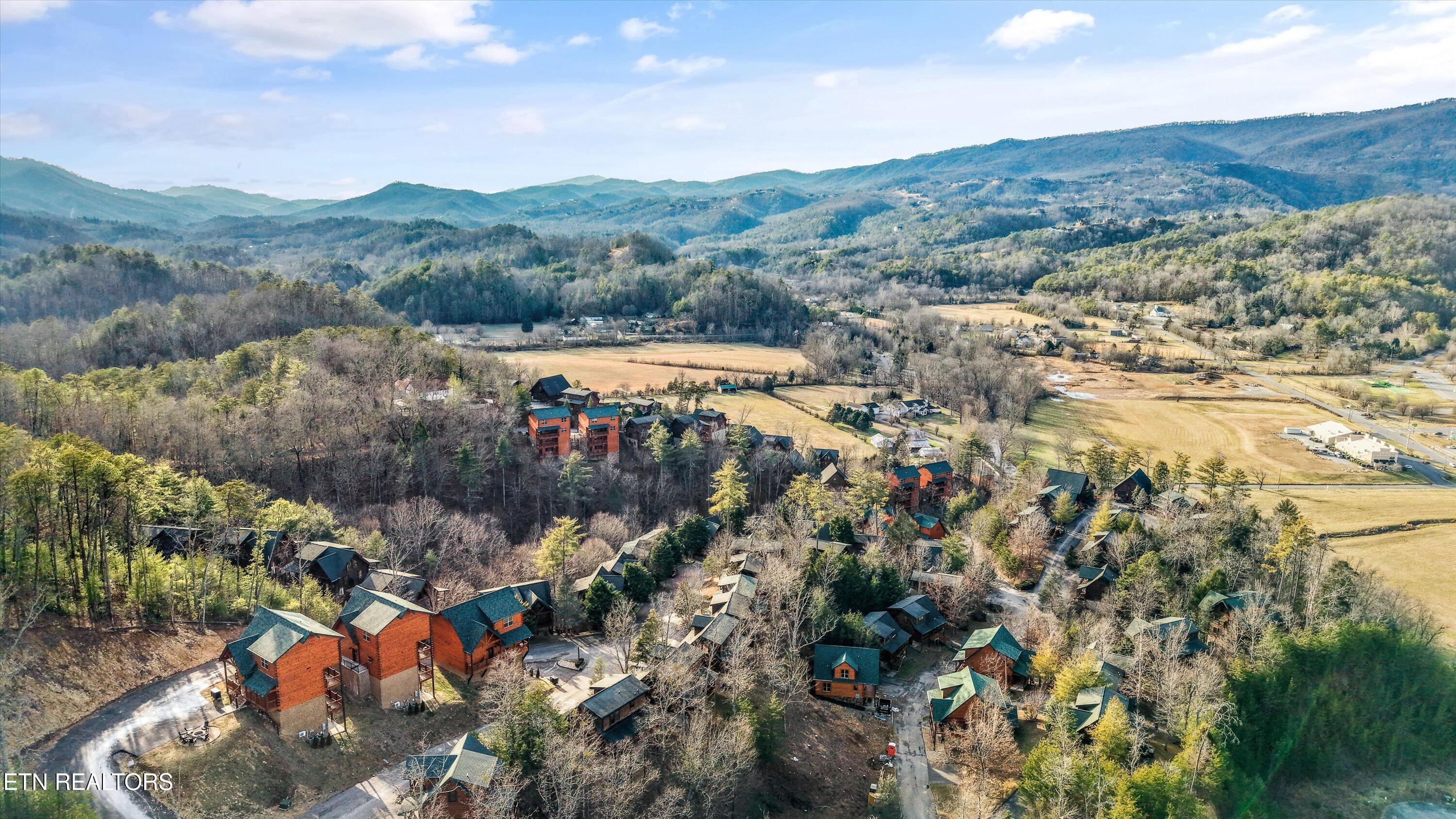 2012 Bear Creek Way Sevierville TN 37862