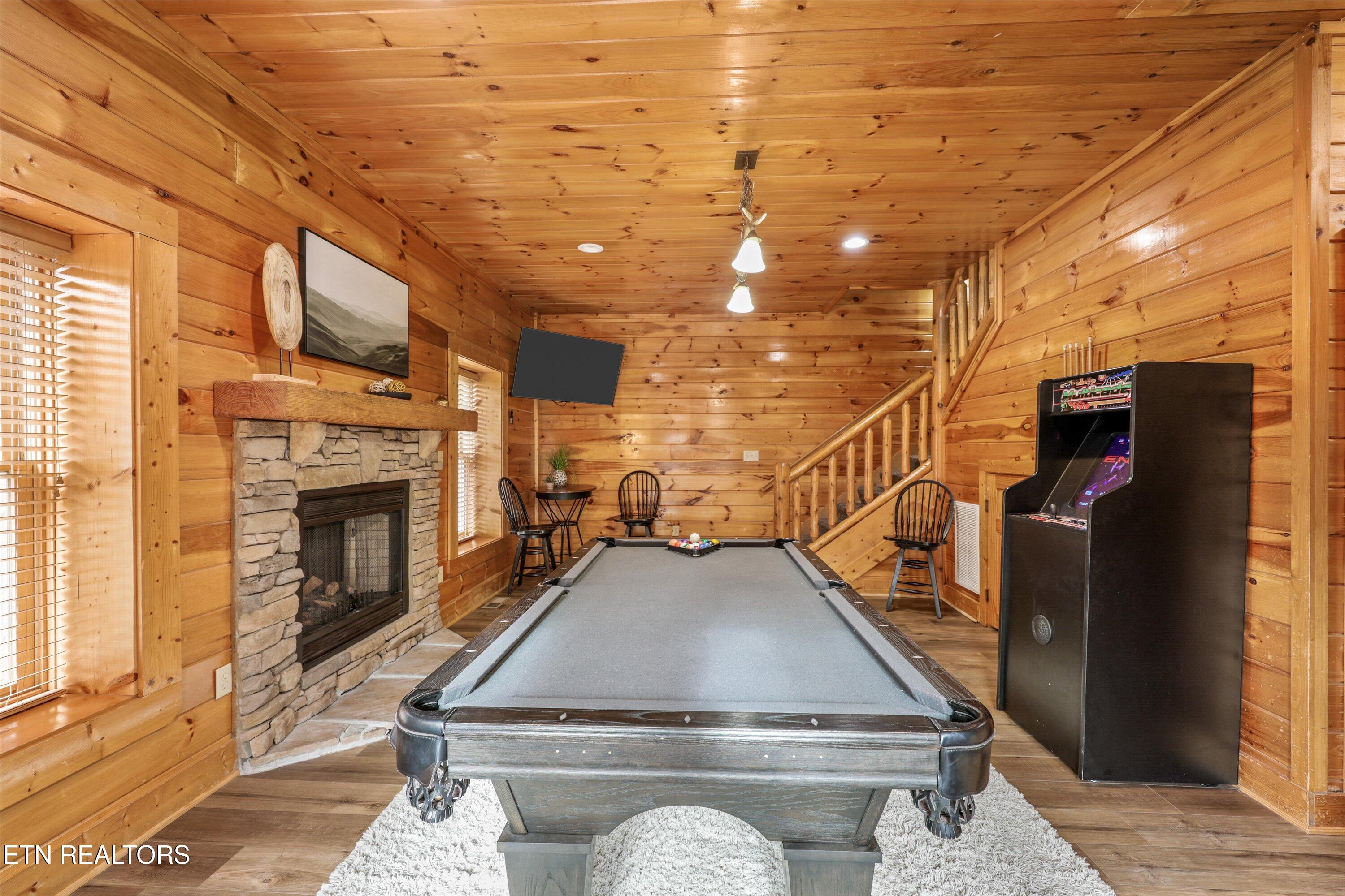2012 Bear Creek Way Sevierville TN 37862