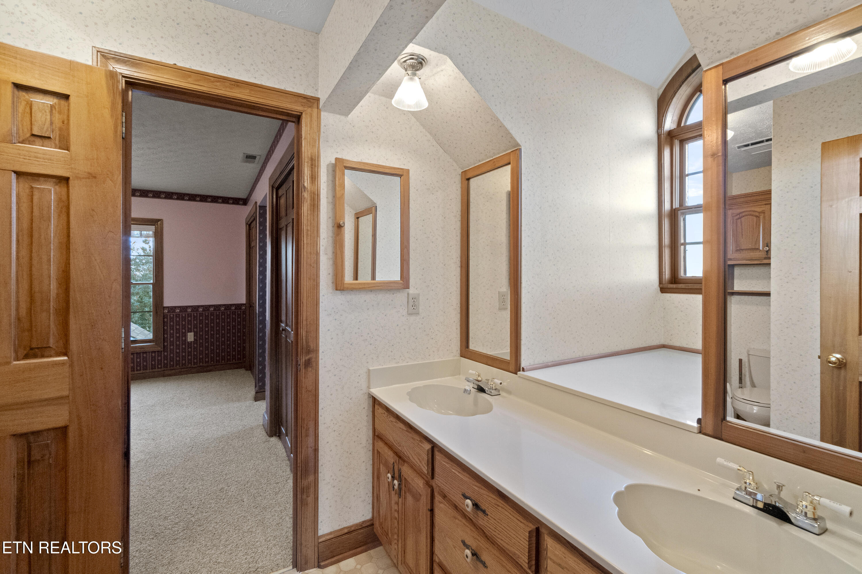 600 Chuckey Pike Chuckey TN 37641