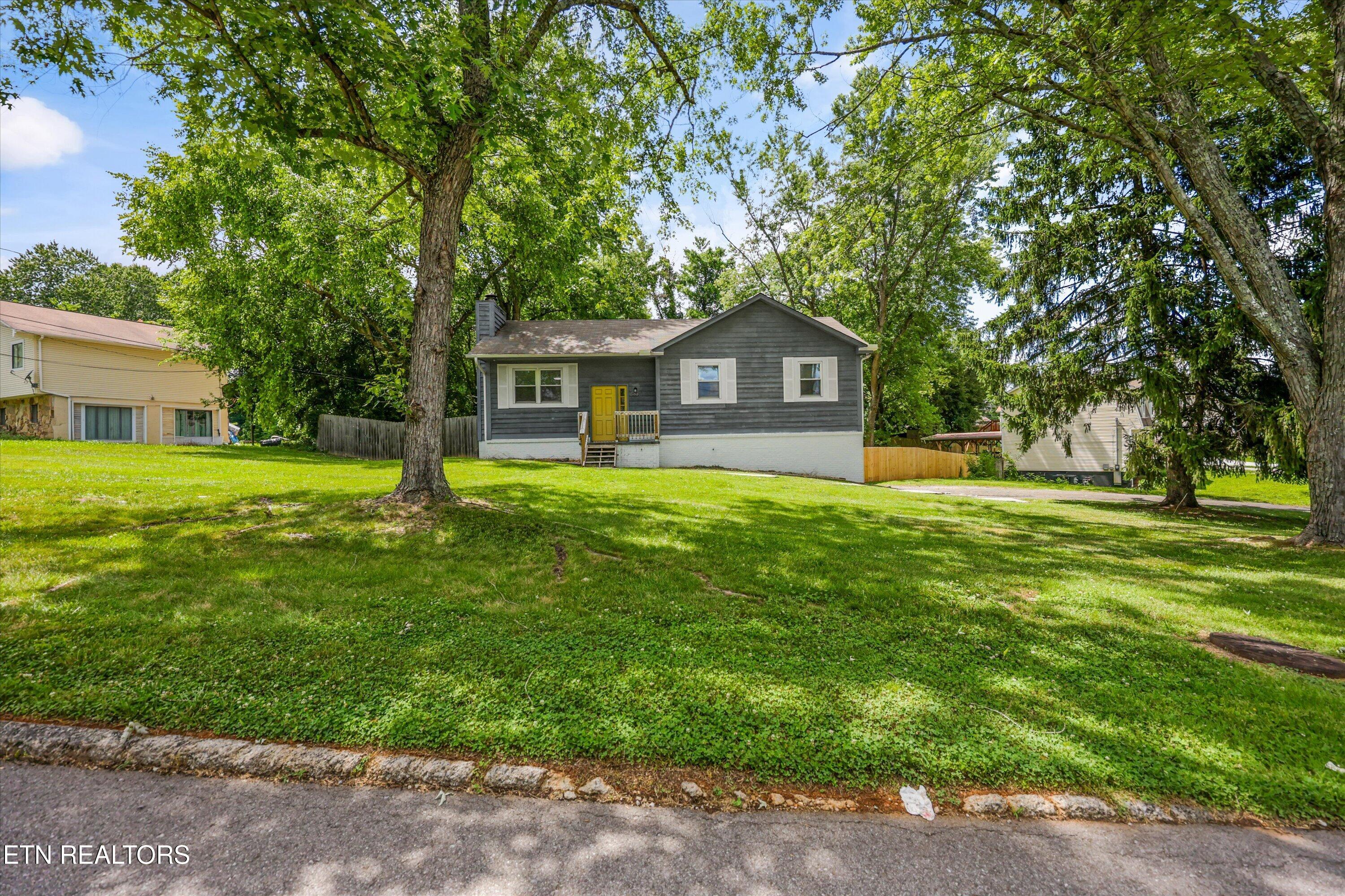 1717 Penwood Drive Knoxville TN 37922