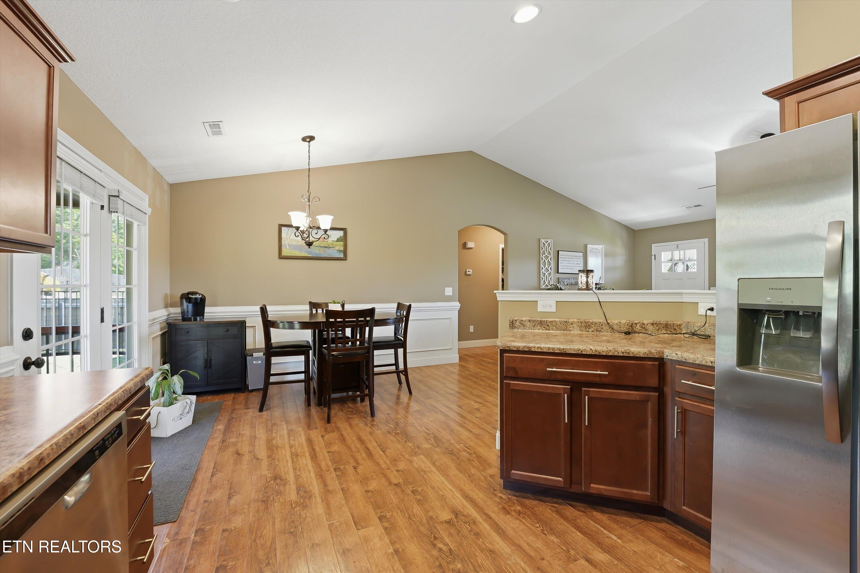 6515 Martha Oak Lane Knoxville TN 37918