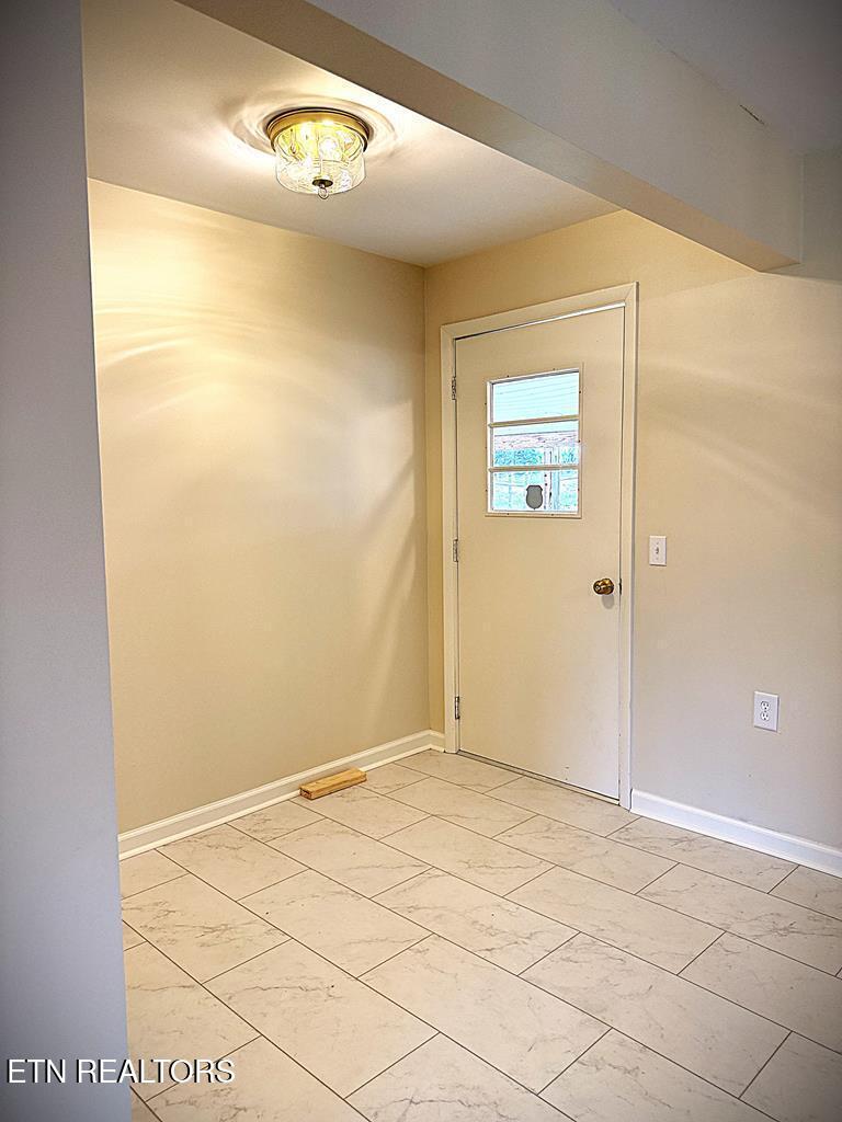 118 Collins Road Allons TN 38541