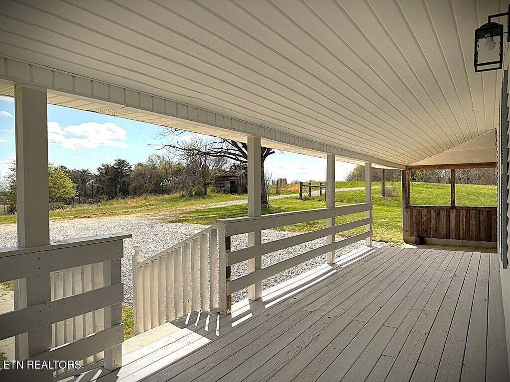 118 Collins Road Allons TN 38541